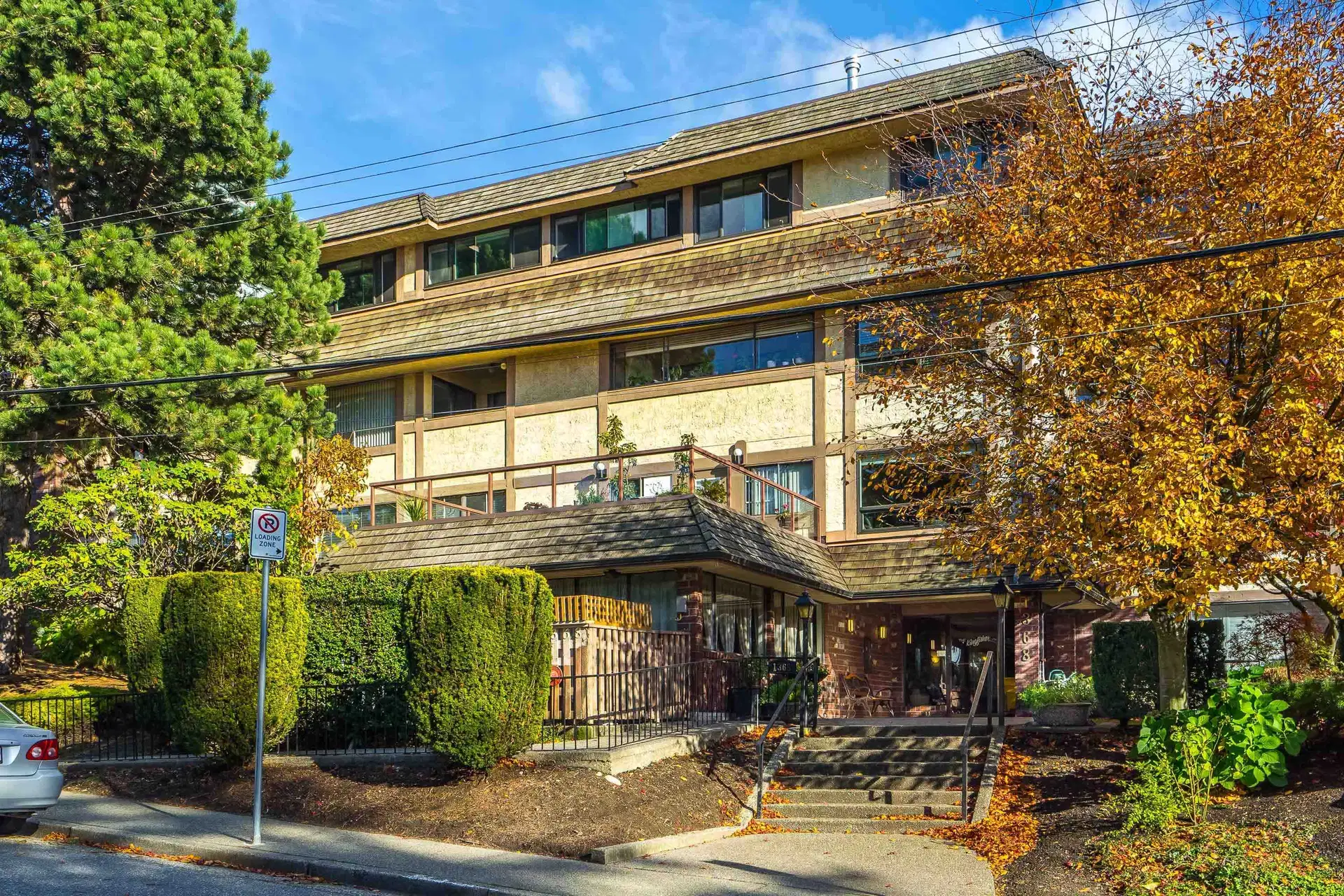 #102 – 1368 Foster Street