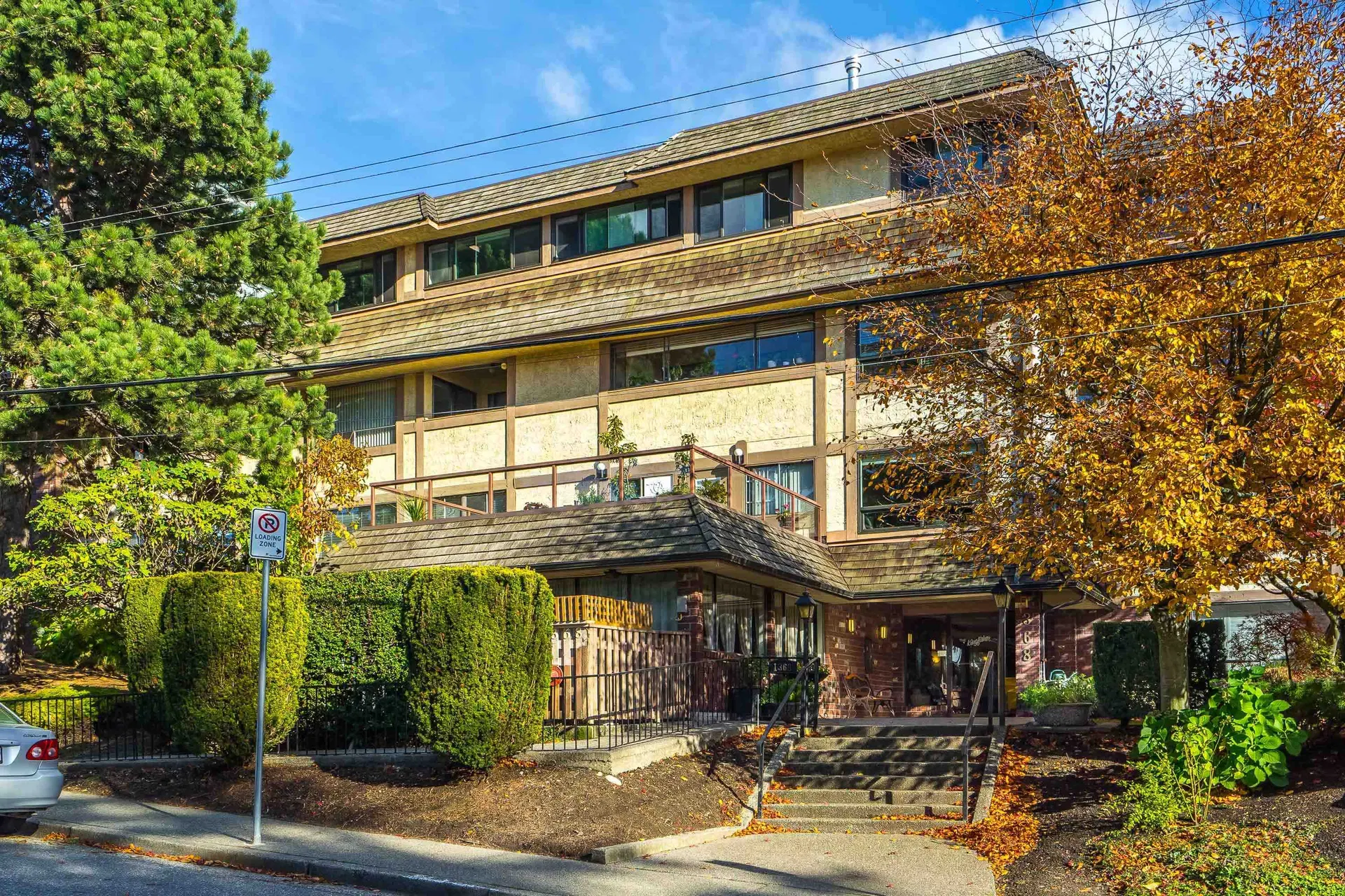 #102 – 1368 Foster Street