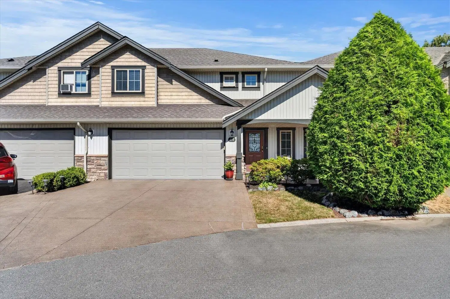 #64 – 6449 Blackwood Lane