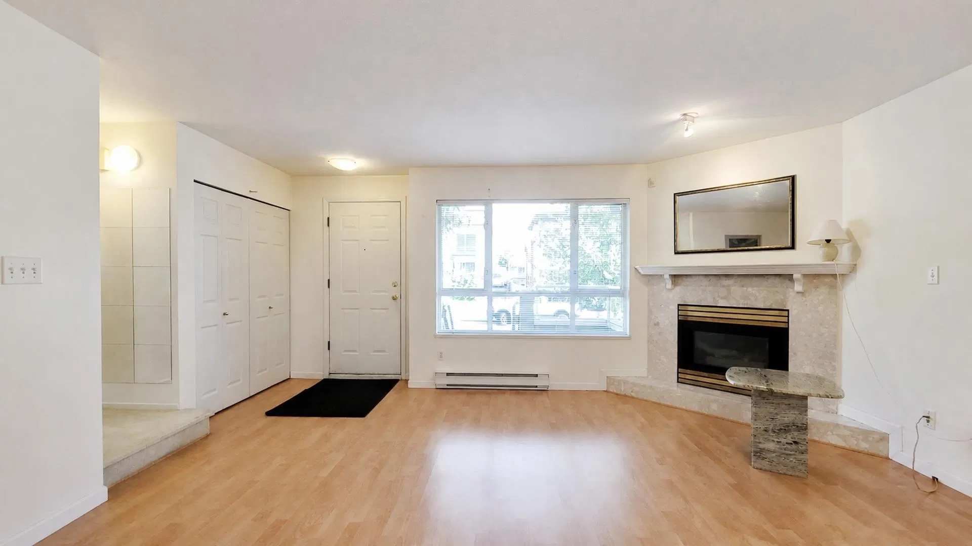 Photo 4 of 20 at #203 – 3938 Albert Street