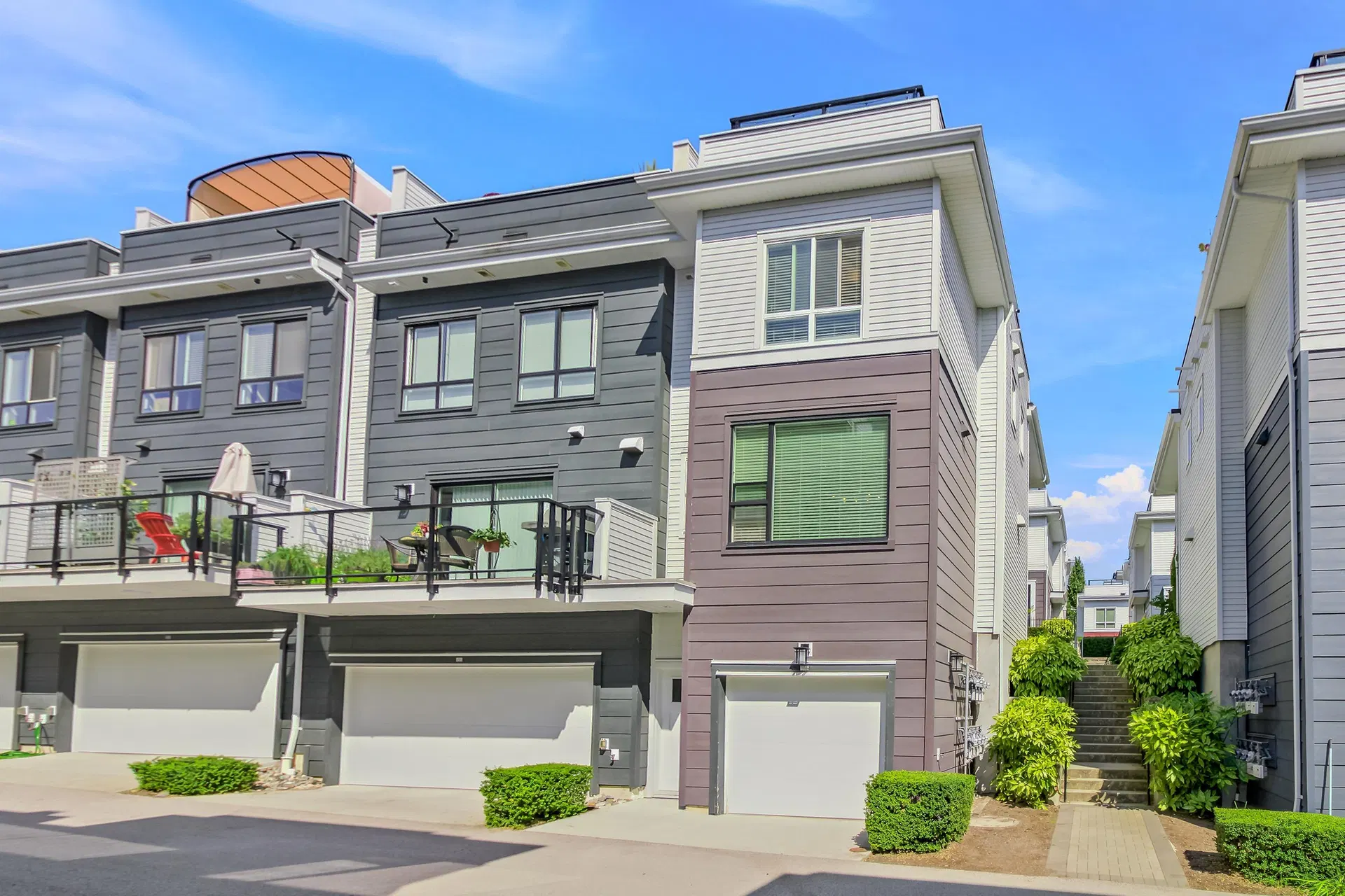 Photo 4 of 40 at #155 – 2280 163 Street