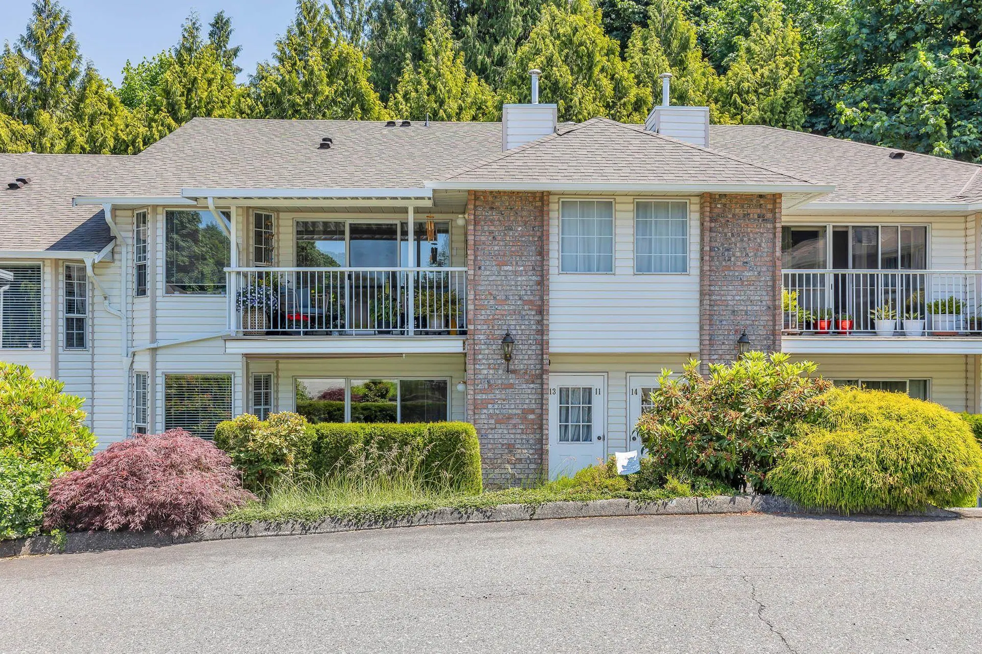 Photo 3 of 37 at #13 – 33123 George Ferguson Way