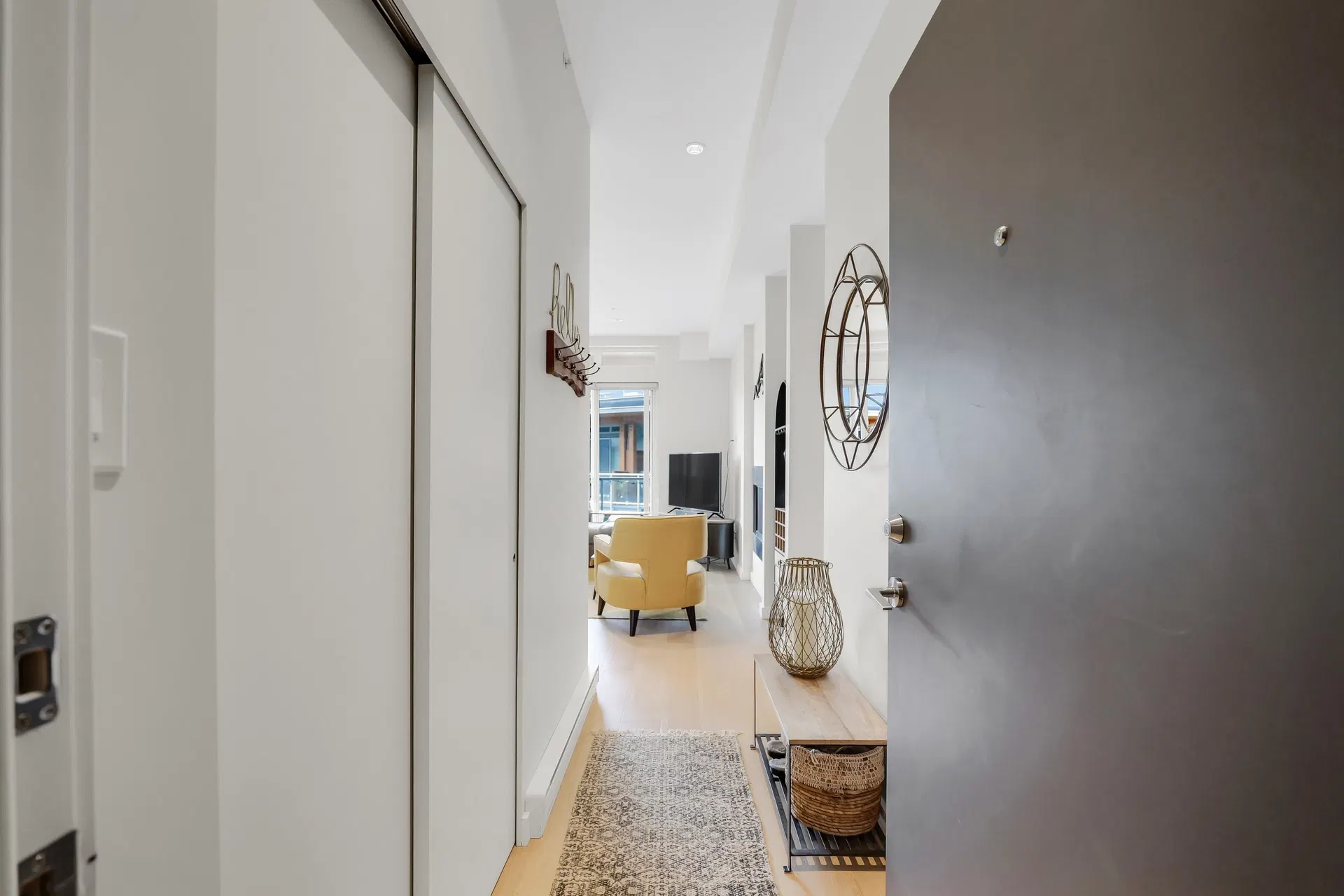 Photo 3 of 23 at #310 – 41328 Skyridge Place