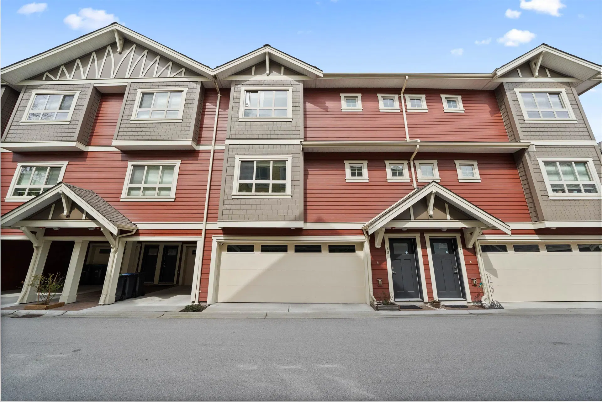 Photo 2 of 25 at #30 – 843 Ewen Avenue
