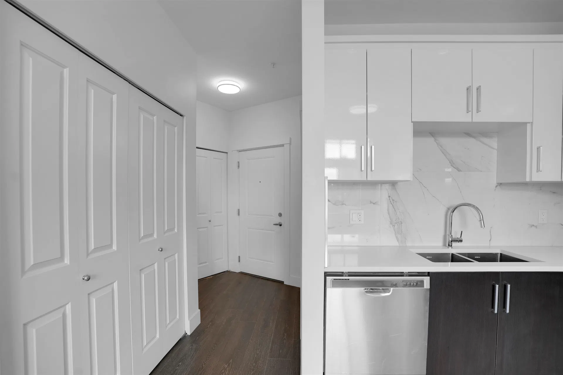Photo 5 of 19 at #504 – 9983 E Barnston Drive