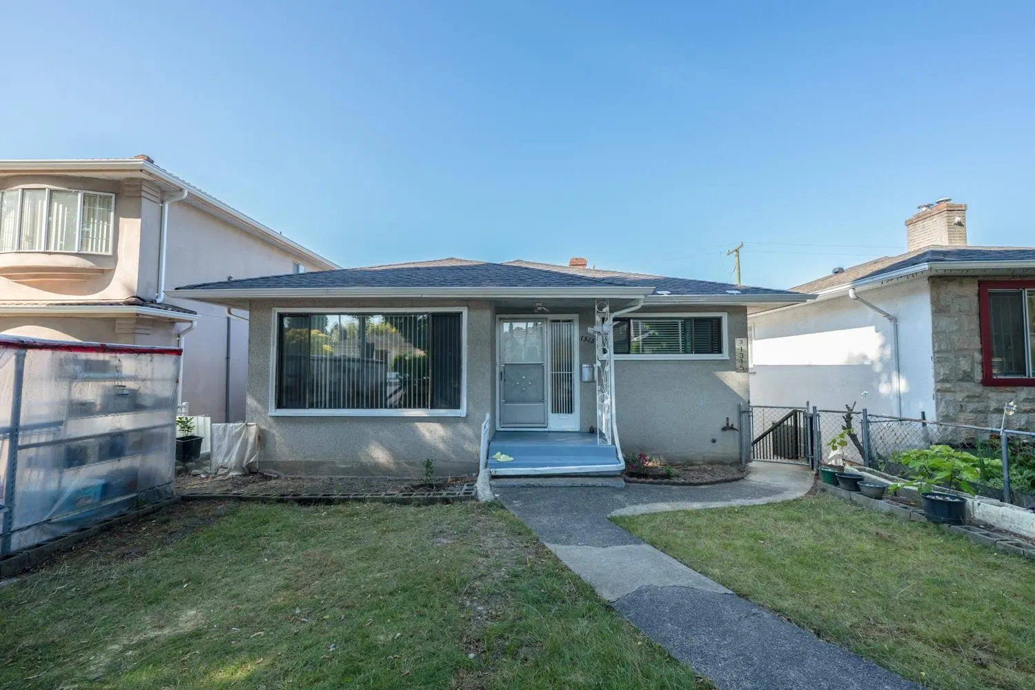 Photo 5 of 37 at 1315 E 33rd Avenue