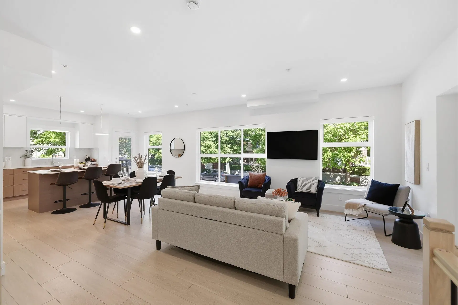 Photo 1 of 10 at #602 – 2427 Mary Hill Road