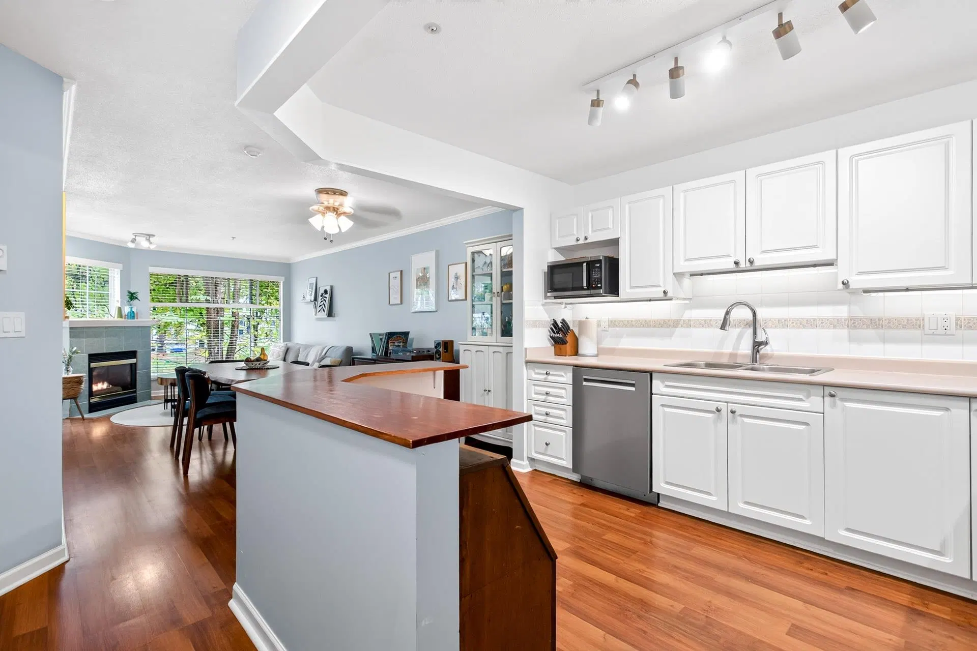 Photo 2 of 29 at #213 – 2678 Dixon Street