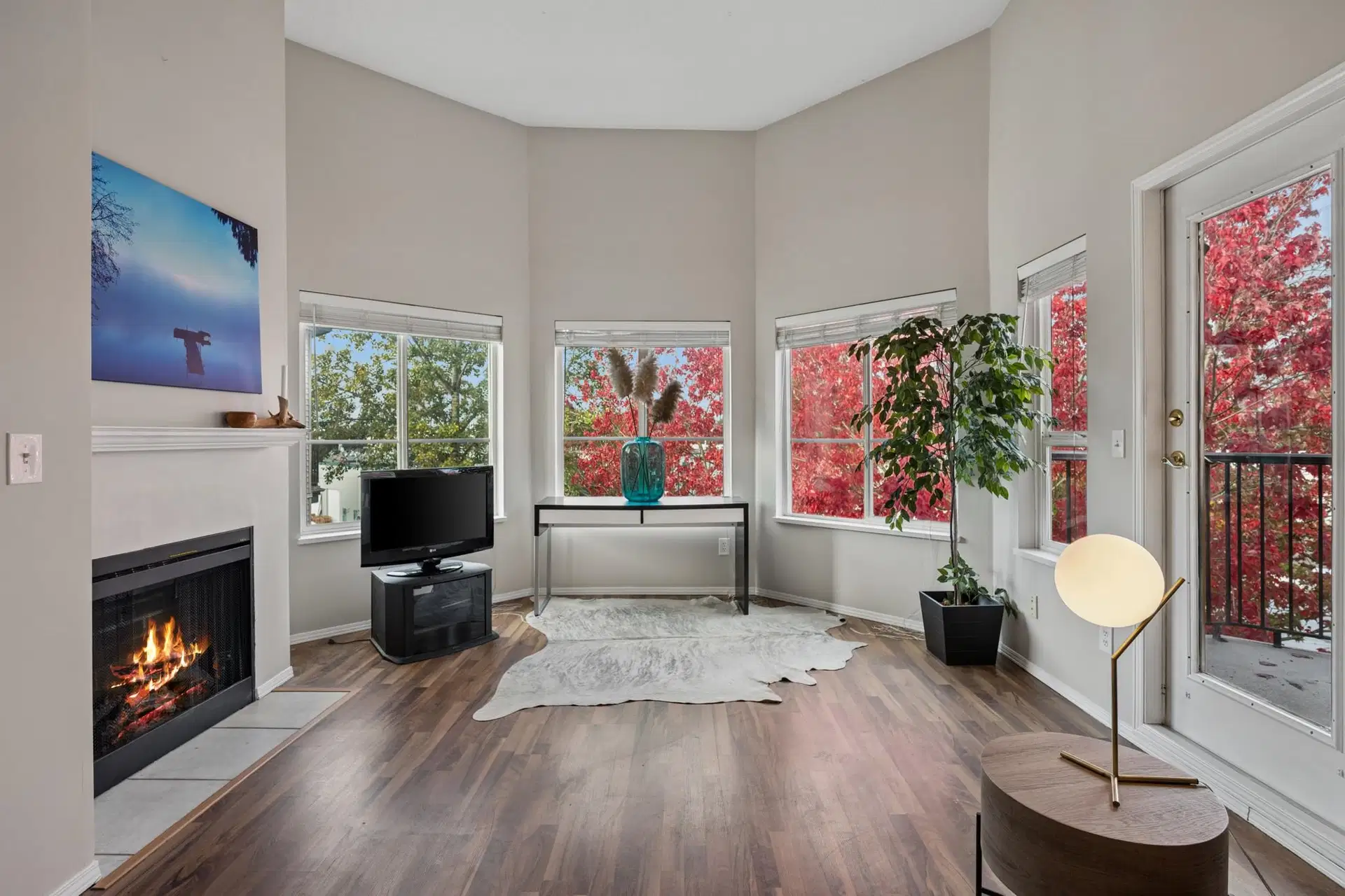 #406 – 5765 Glover Road