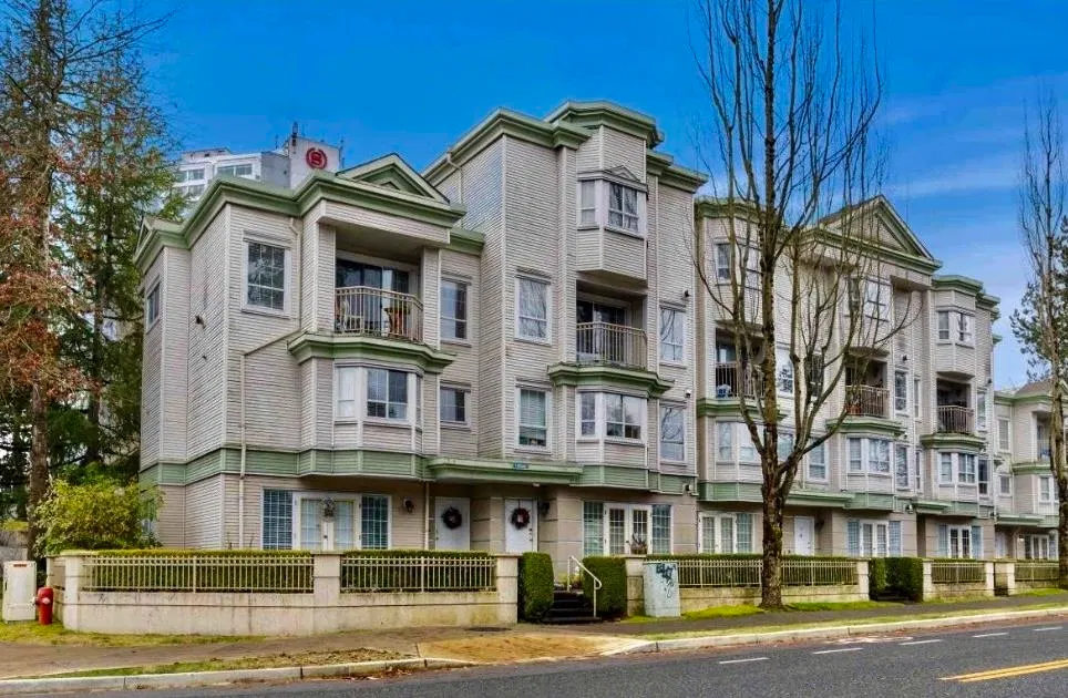 Photo 1 of 36 at #323 – 15268 105 Avenue