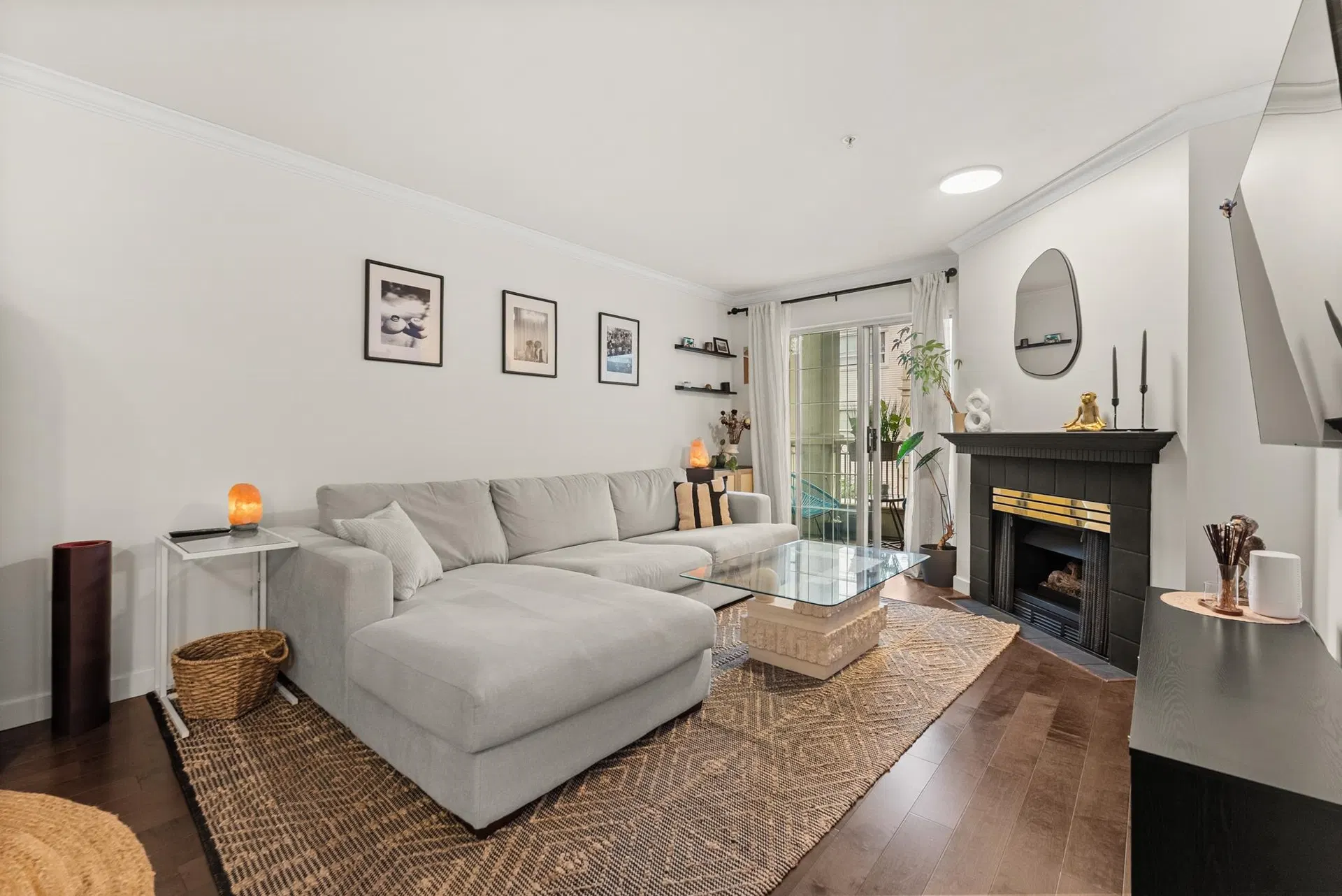 Photo 4 of 36 at #323 – 15268 105 Avenue