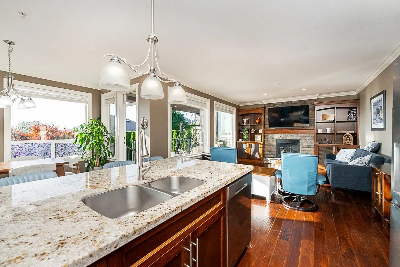 Photo 4 of 40 at 13347 236 Street