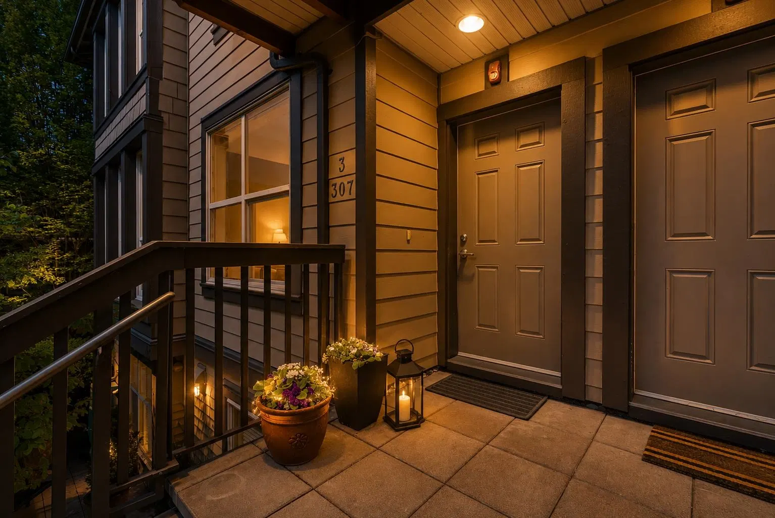 Photo 2 of 39 at #3 – 307 E 15th Street