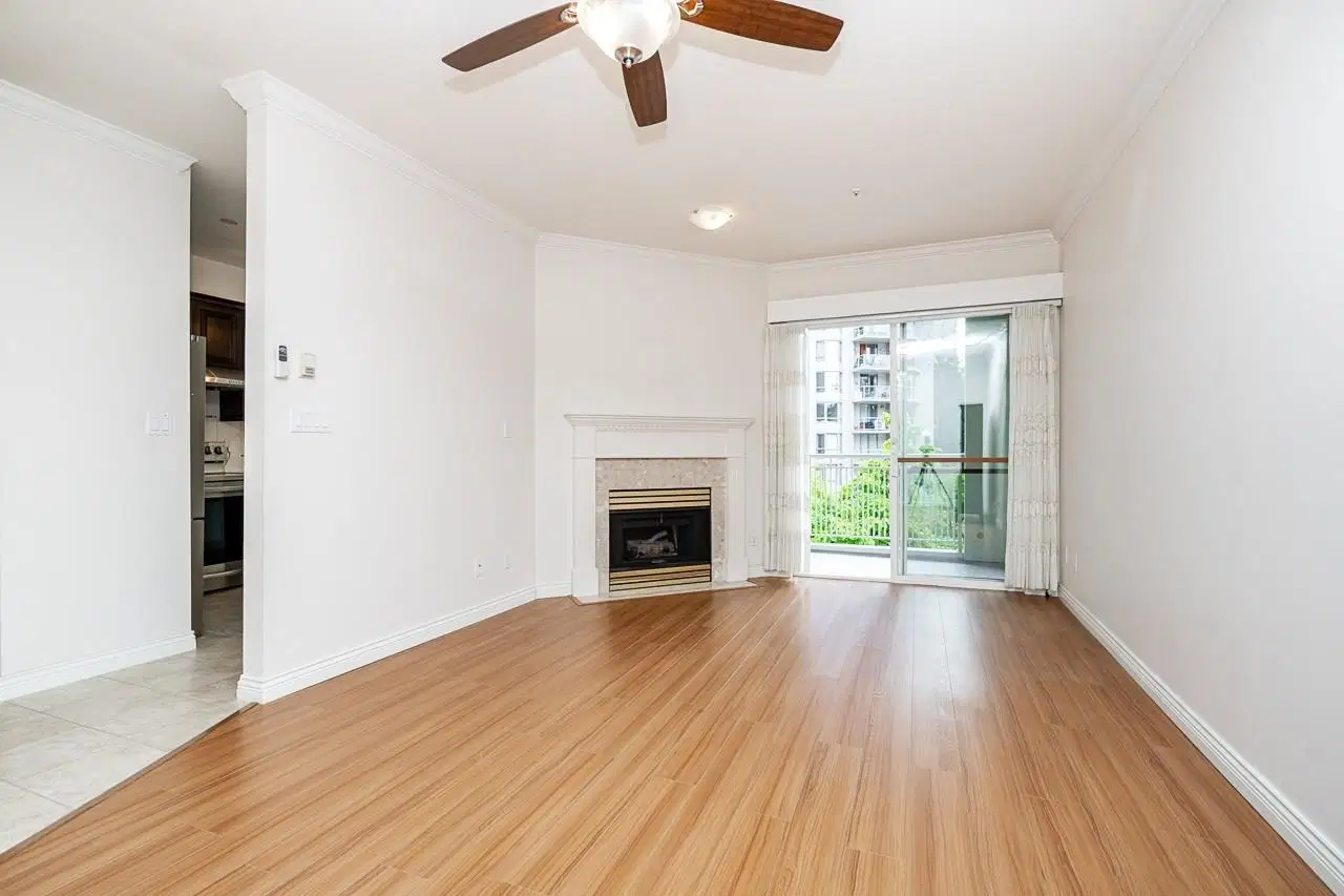 #312 – 3098 Guildford Way