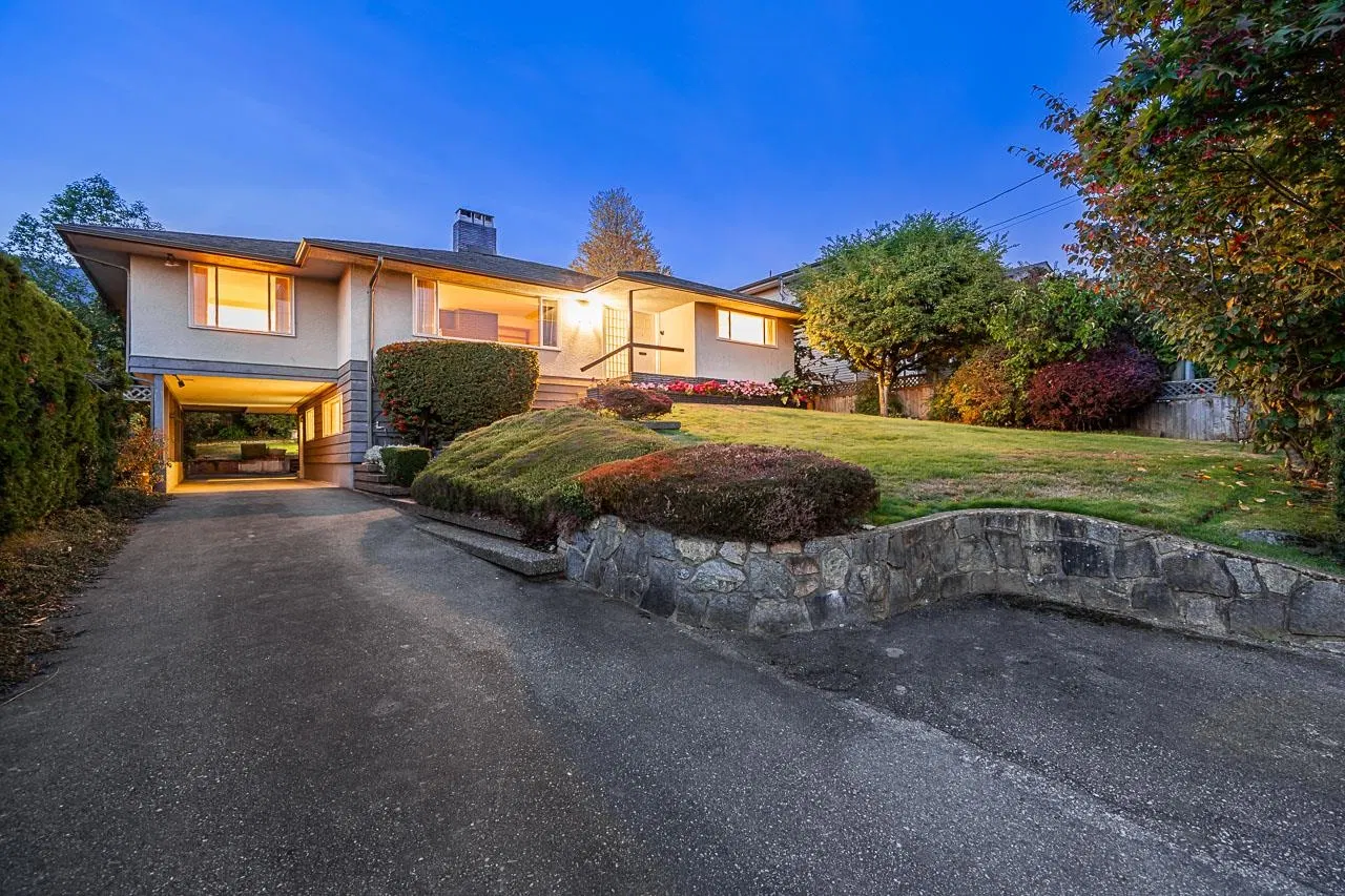 Photo 1 of 28 at 2265 Inglewood Avenue