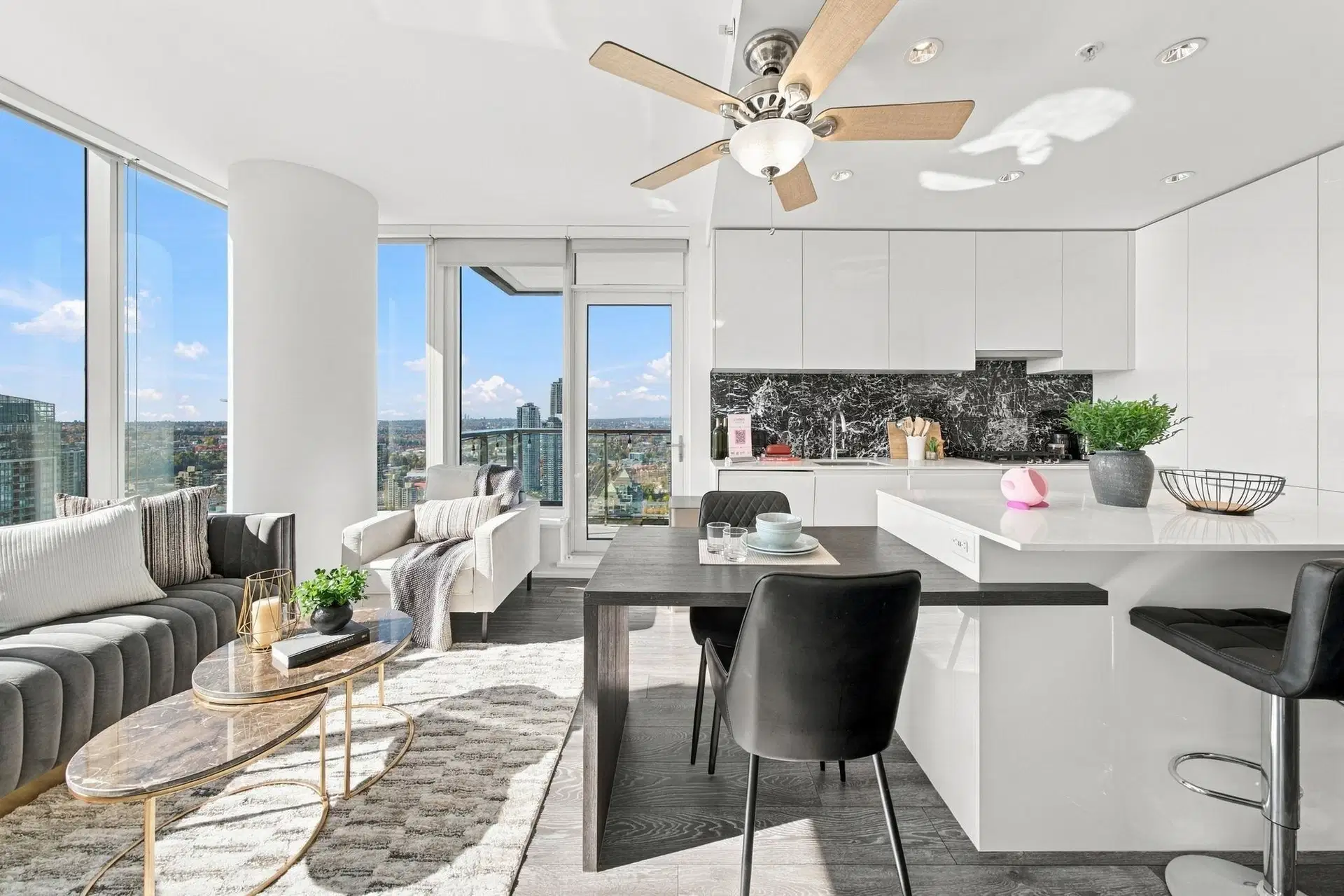 #4207 – 4510 Halifax Way