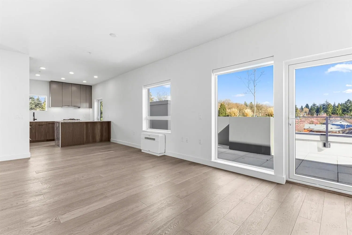 Photo 1 of 25 at #302 – 3590 W 39th Avenue