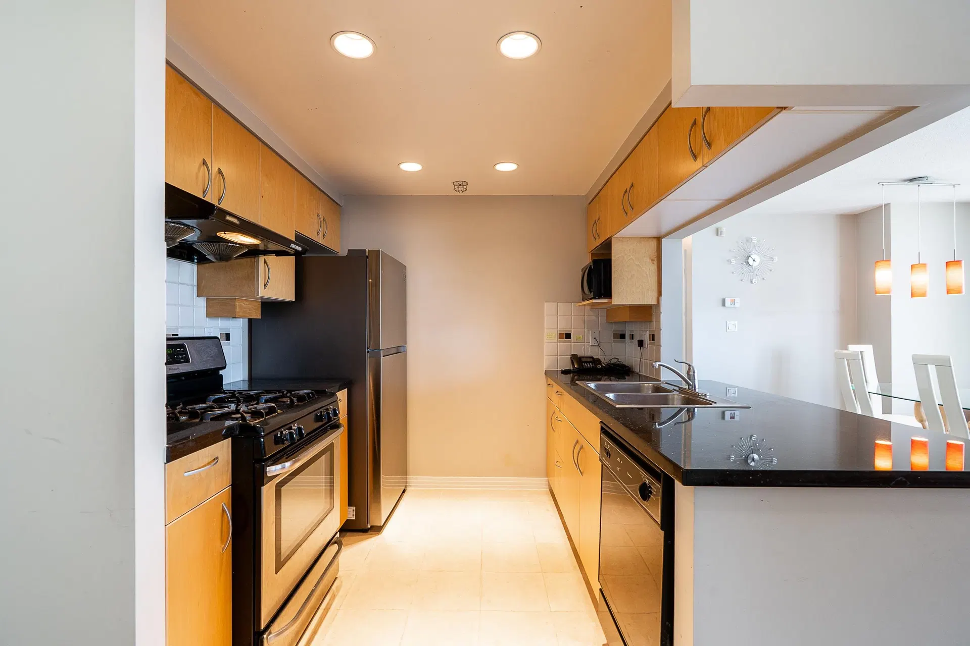 Photo 5 of 27 at #2303 – 1199 Marinaside Crescent