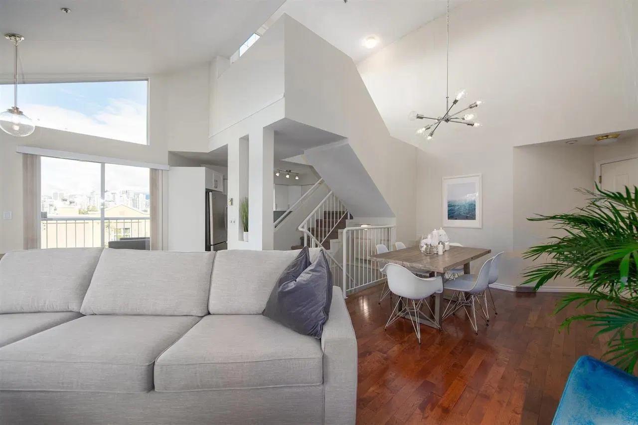 Photo 3 of 21 at L01 – 788 W 8th Avenue
