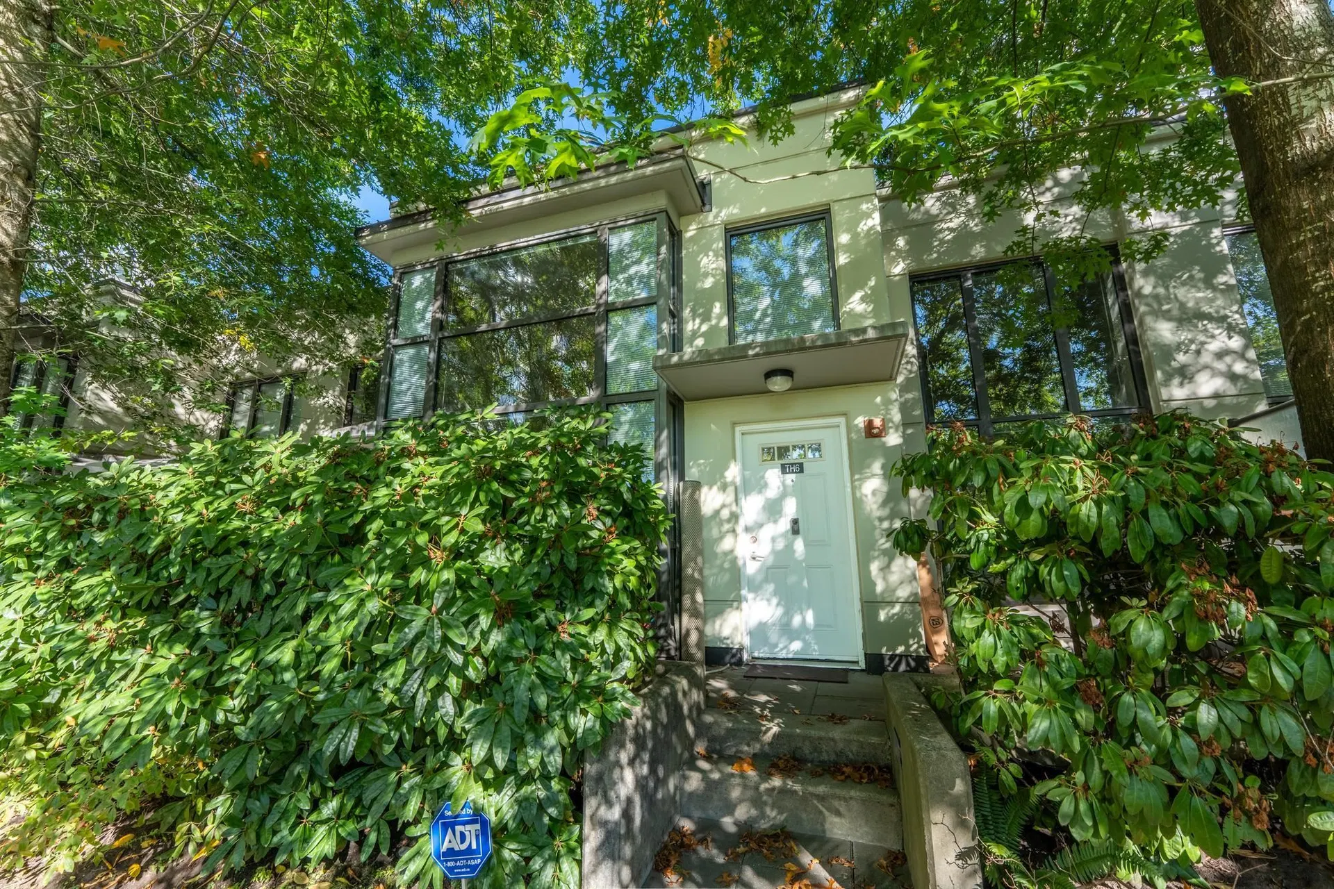 Photo 3 of 24 at TH6 – 4182 Dawson Street