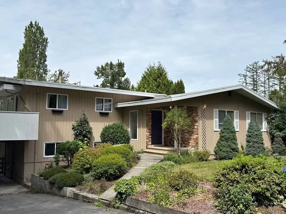 Photo 1 of 15 at 18351 74 Avenue