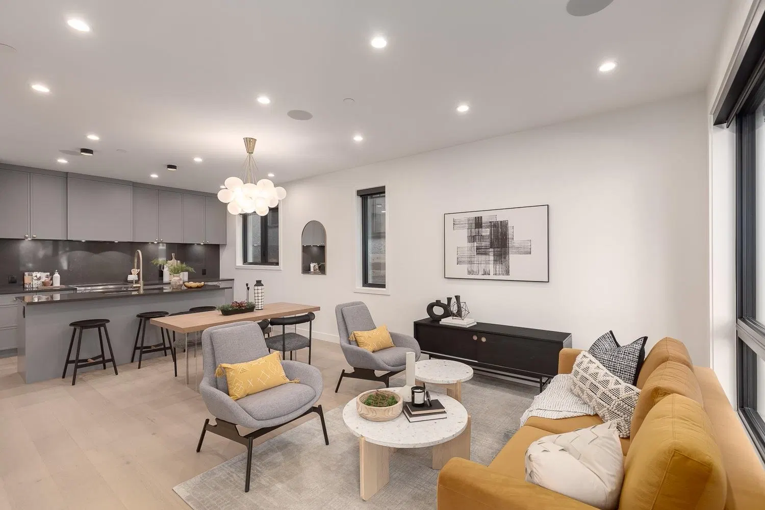 Photo 3 of 31 at #1 – 3858 W 13th Avenue