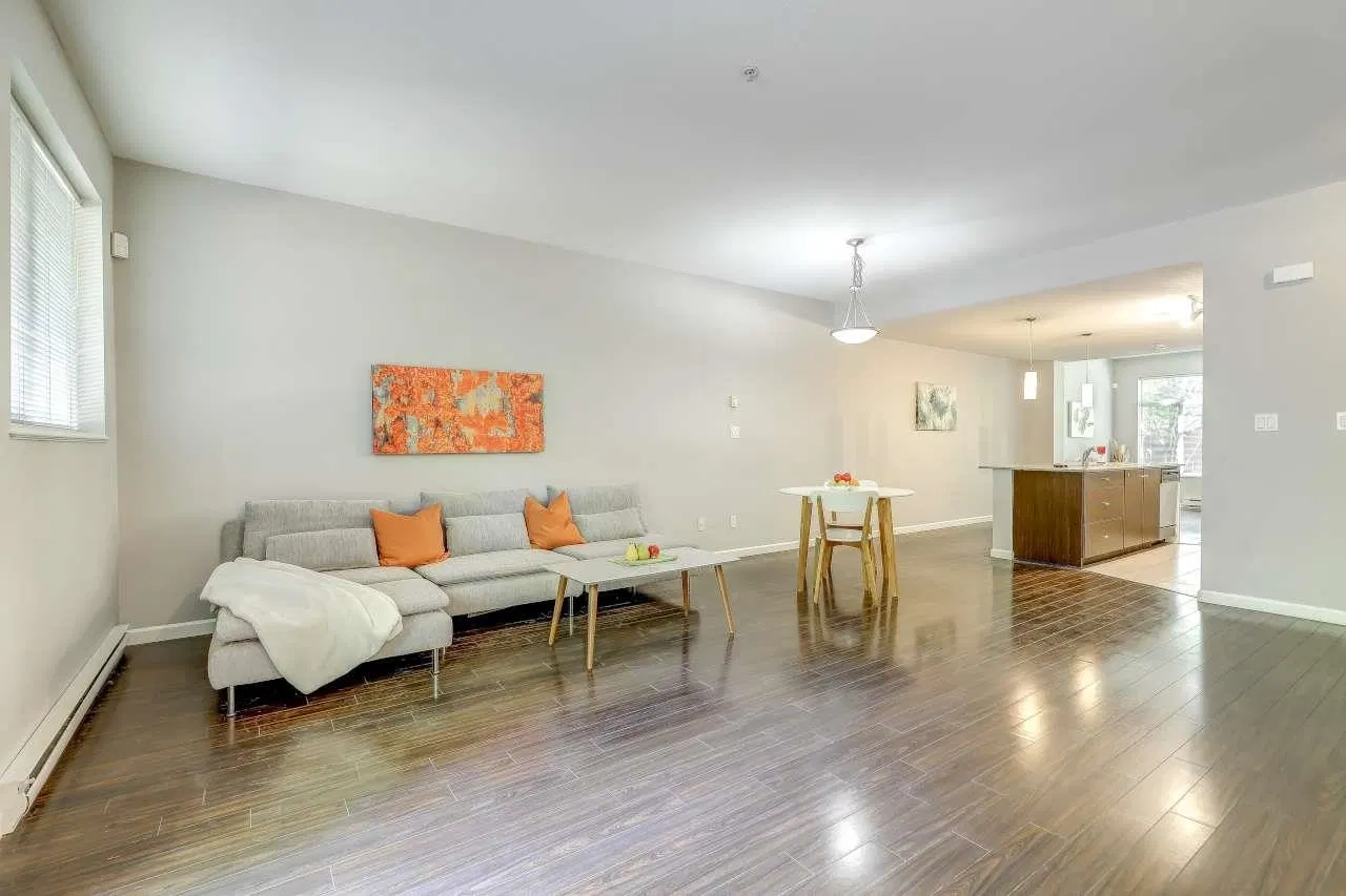 Photo 3 of 34 at #6 – 10058 153 Street