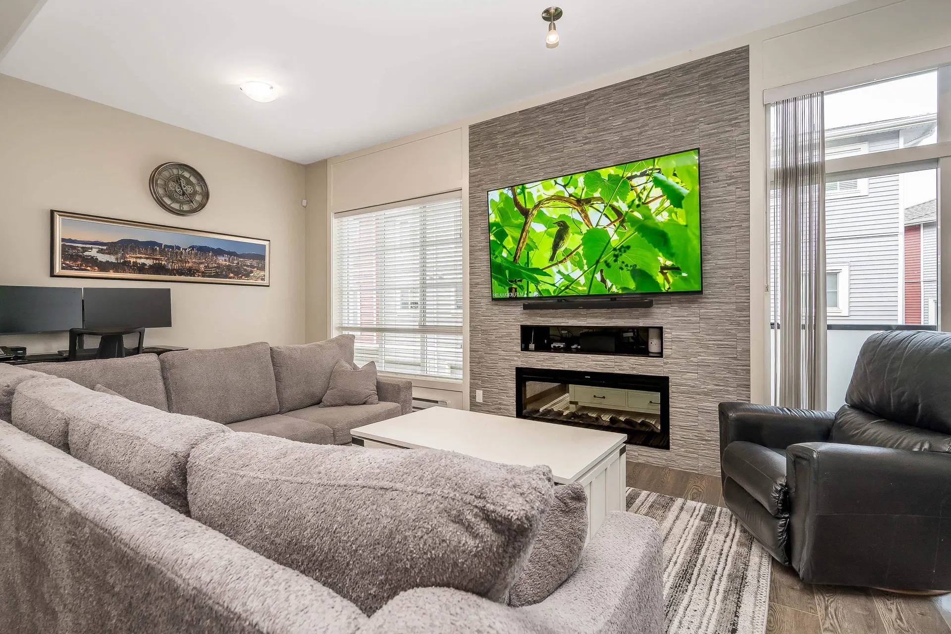 Photo 5 of 30 at #14 – 6945 185 Street