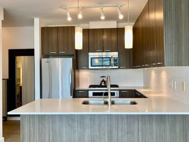 Photo 5 of 27 at #2701 – 2955 Atlantic Avenue