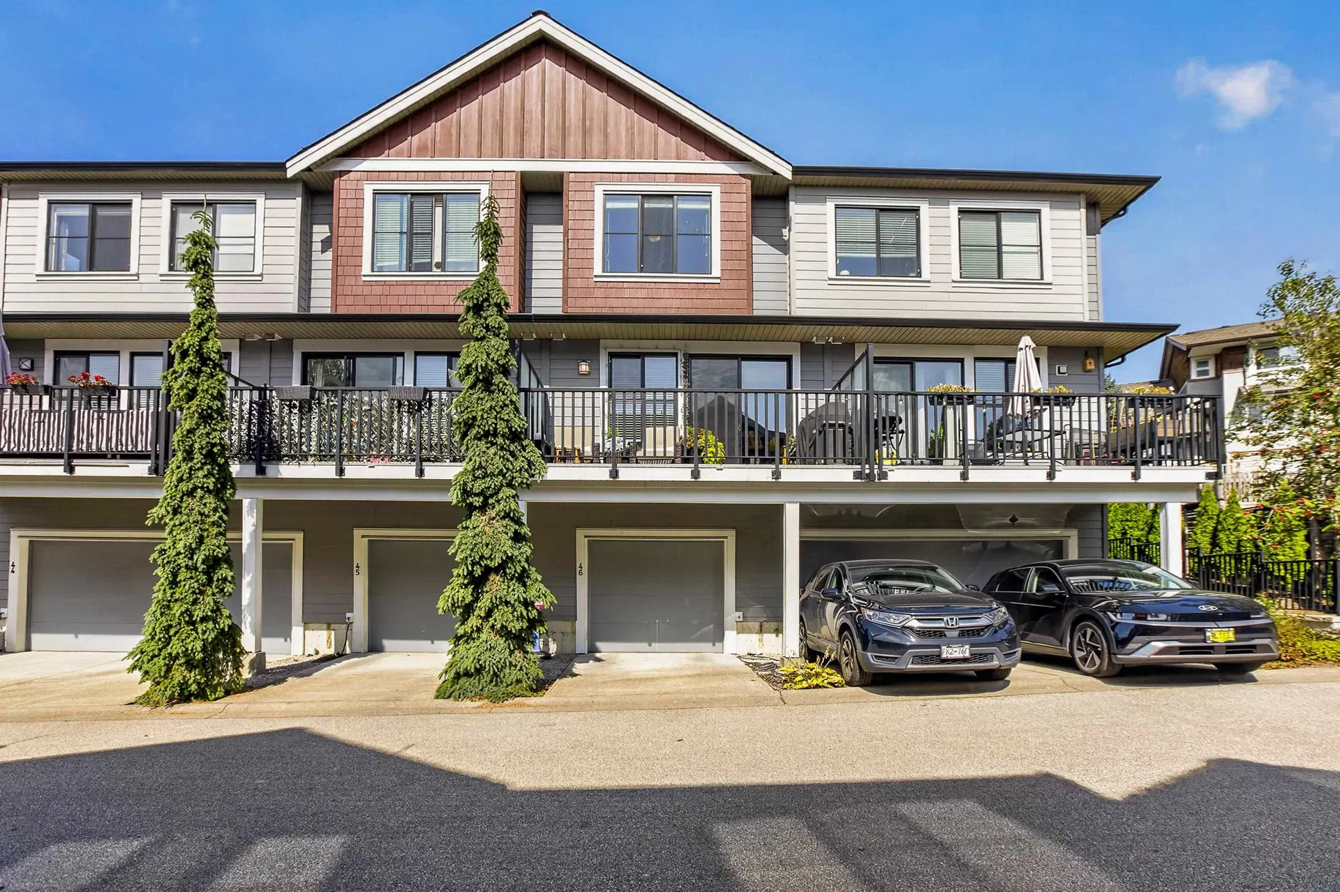 Photo 4 of 40 at #46 – 13260 236 Street