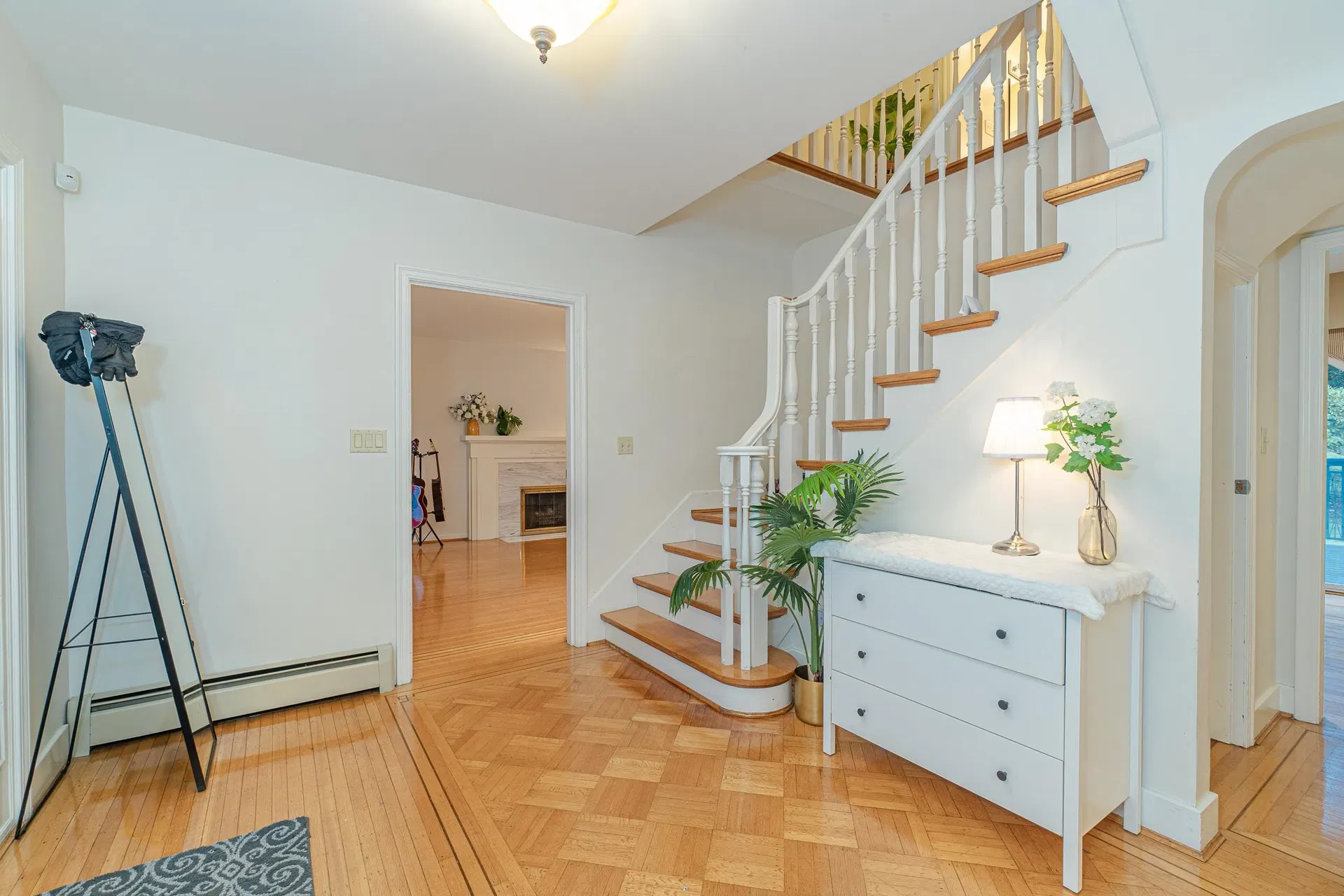 Photo 4 of 28 at 6812 Arbutus Street