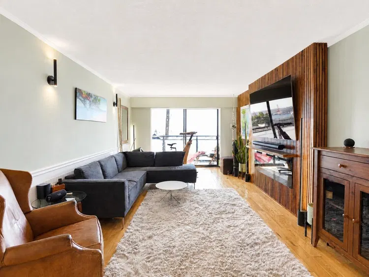 Photo 5 of 36 at #303 – 441 E 3rd Street