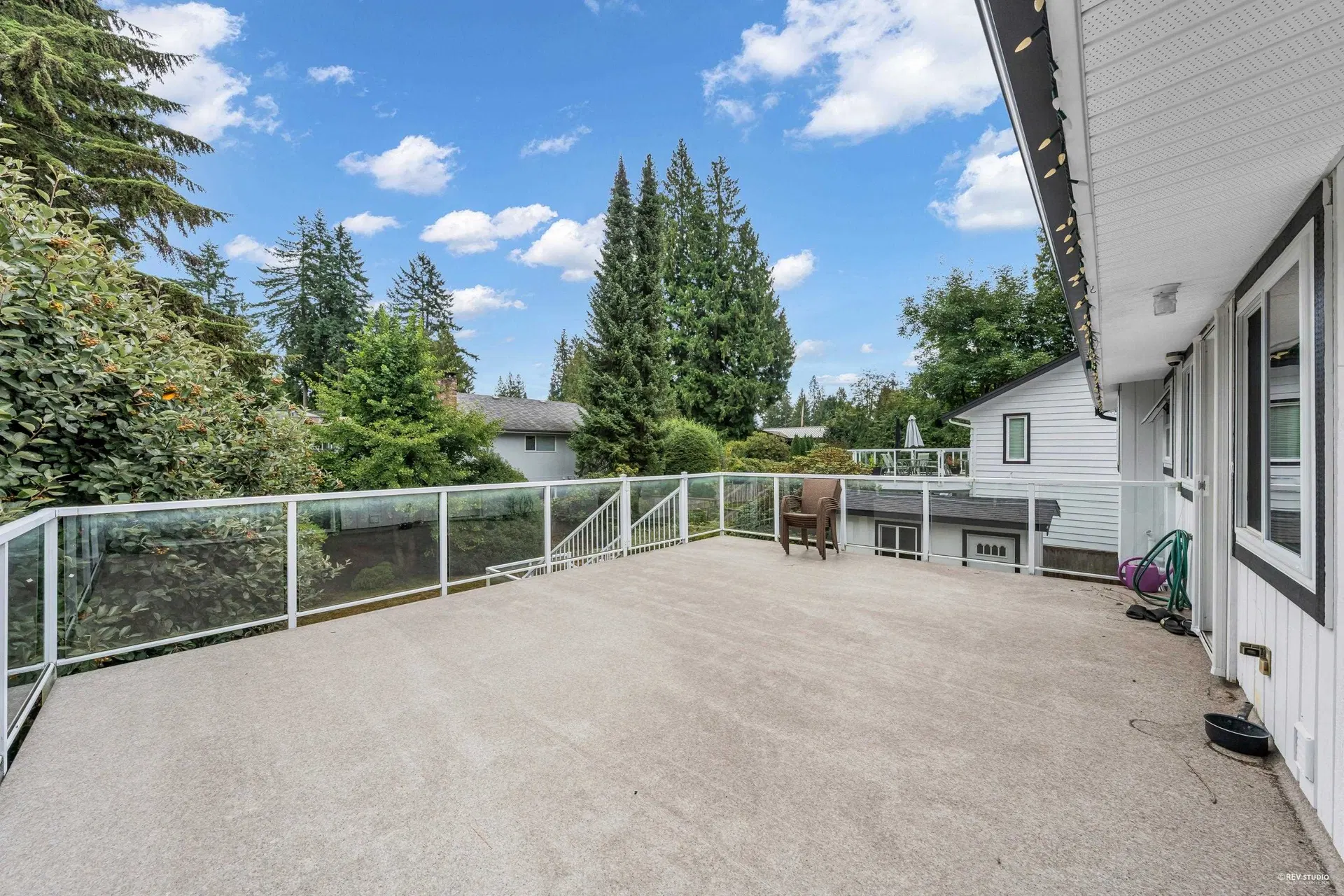 Photo 5 of 37 at 3566 Regent Avenue