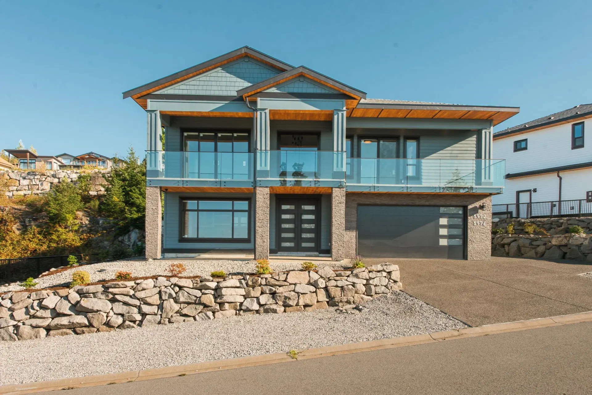 5972/74 Barnacle Street