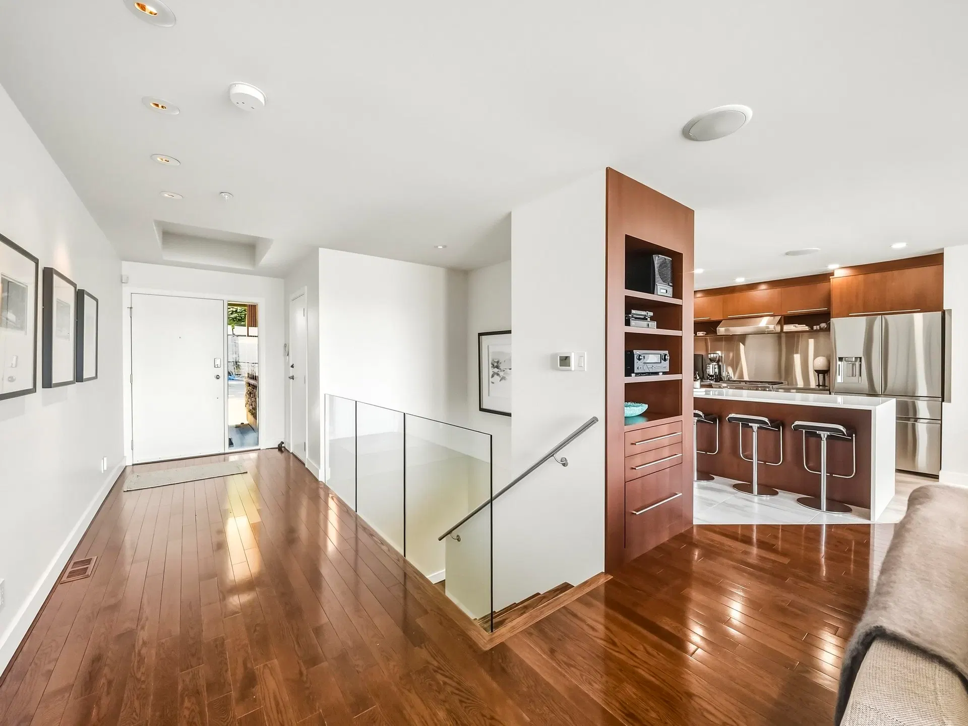 Photo 5 of 40 at 8547 Seascape Court