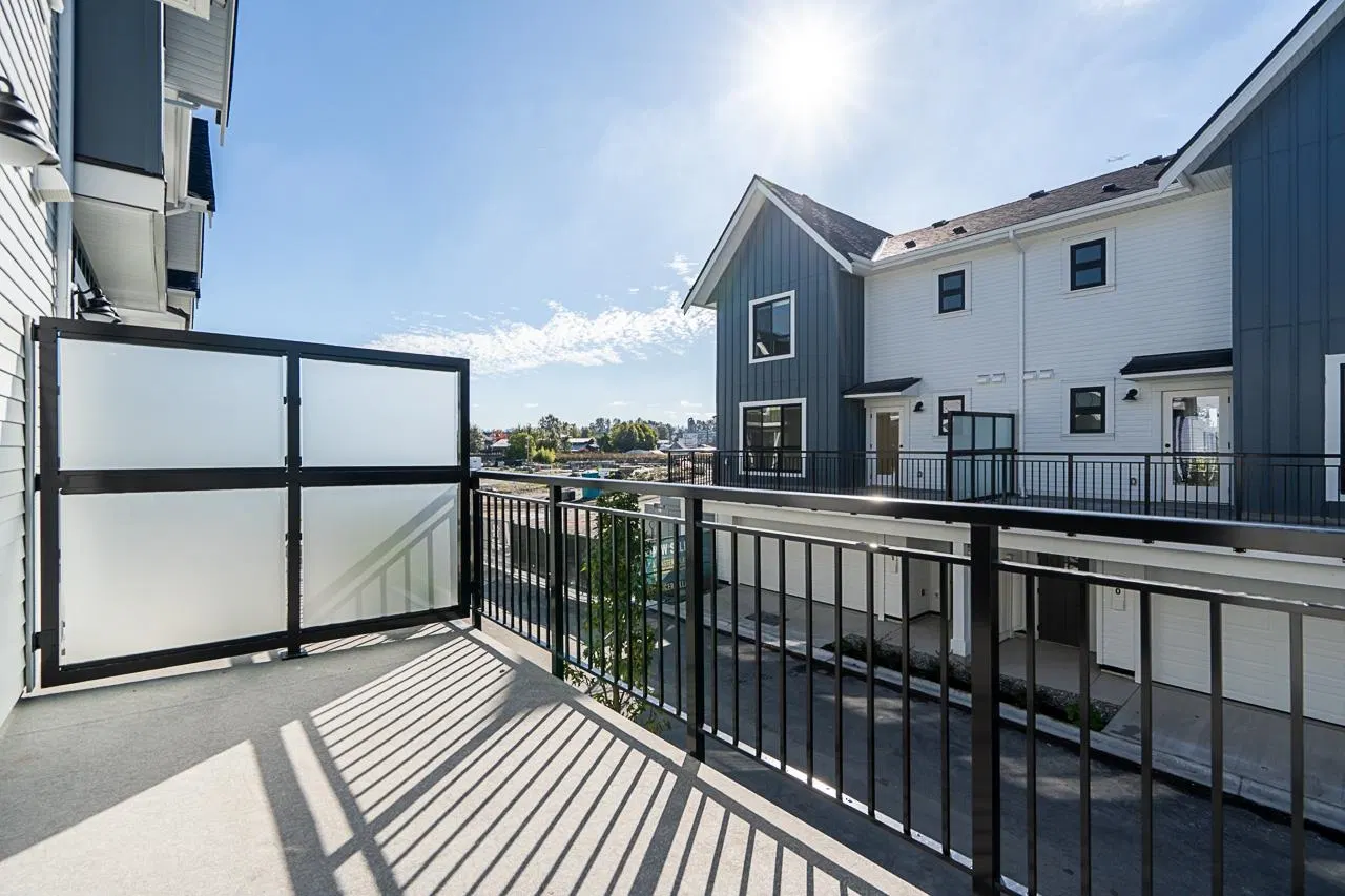 Photo 5 of 37 at #137 – 388 Duncan Street