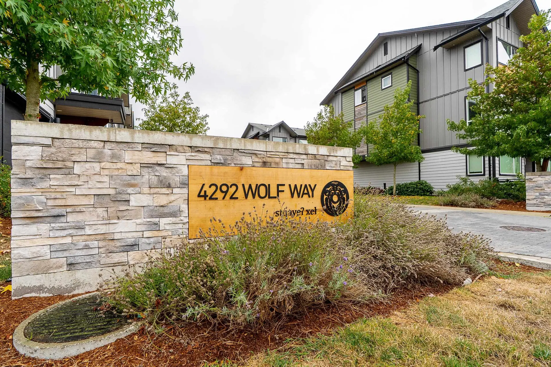 Photo 3 of 40 at #53 – 4292 Wolf Way