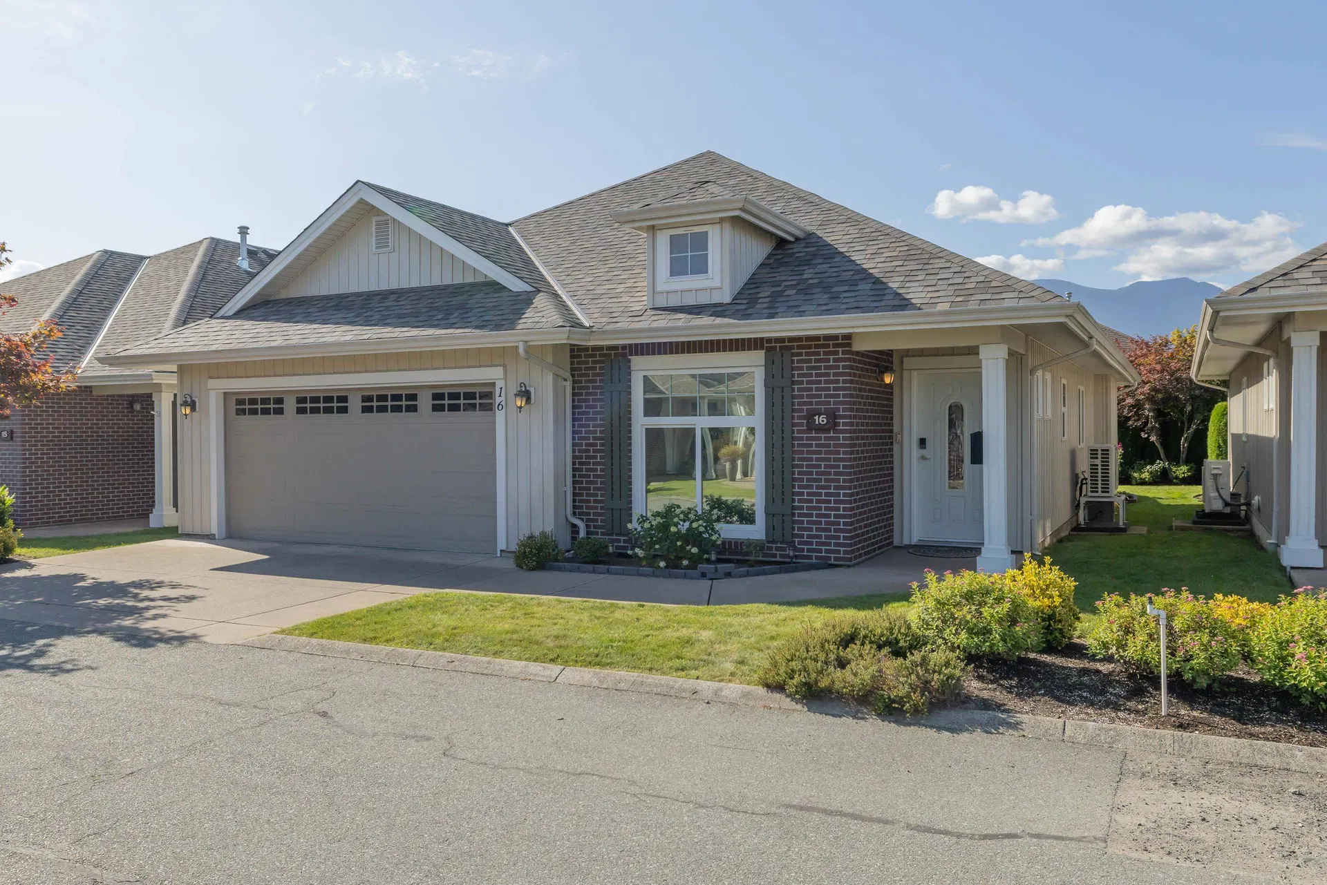 Photo 2 of 35 at #16 – 45824 Stevenson Road