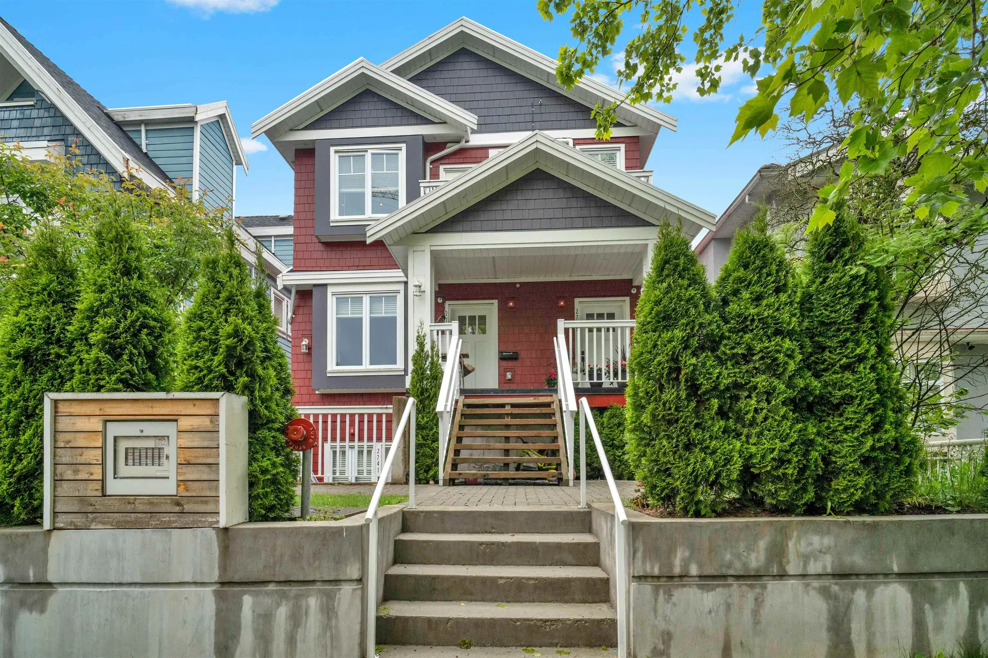 Photo 1 of 31 at 2743 Duke Street