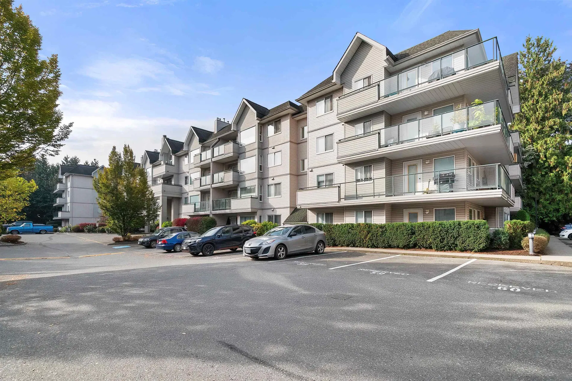 Photo 3 of 31 at #206 – 33708 King Road