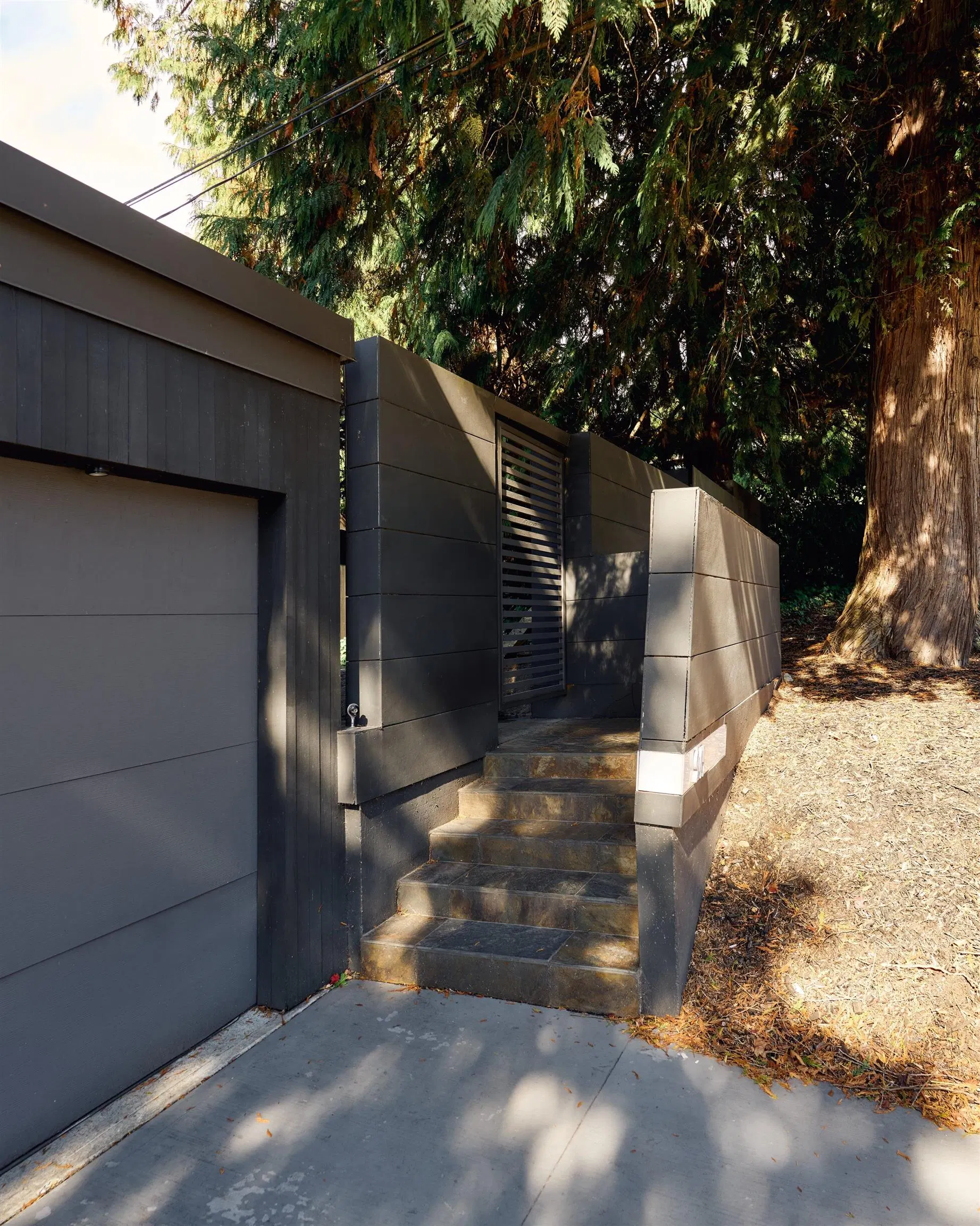 Photo 5 of 40 at 945 15th Street