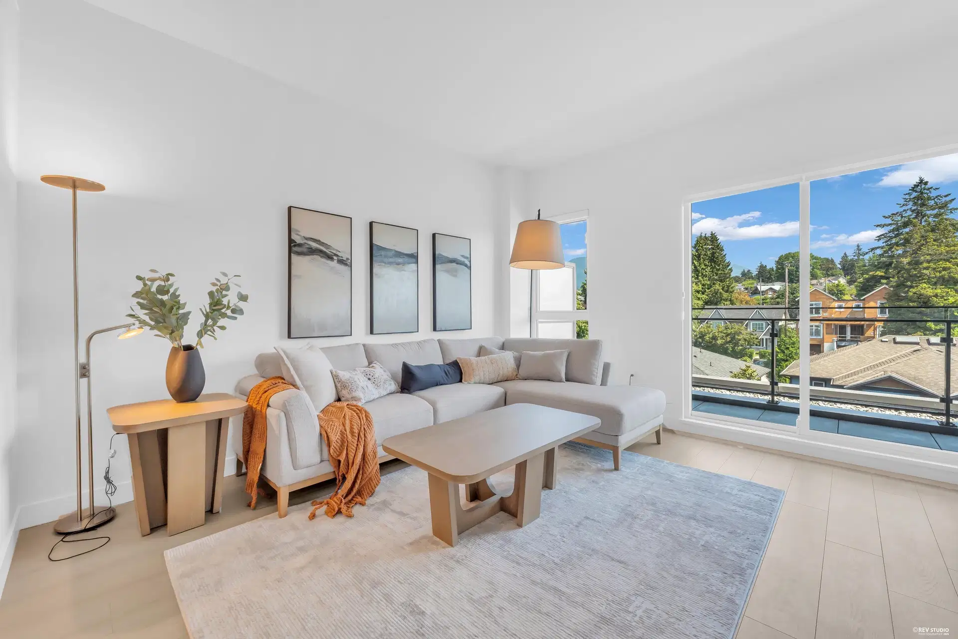 #510 – 422 3rd Street