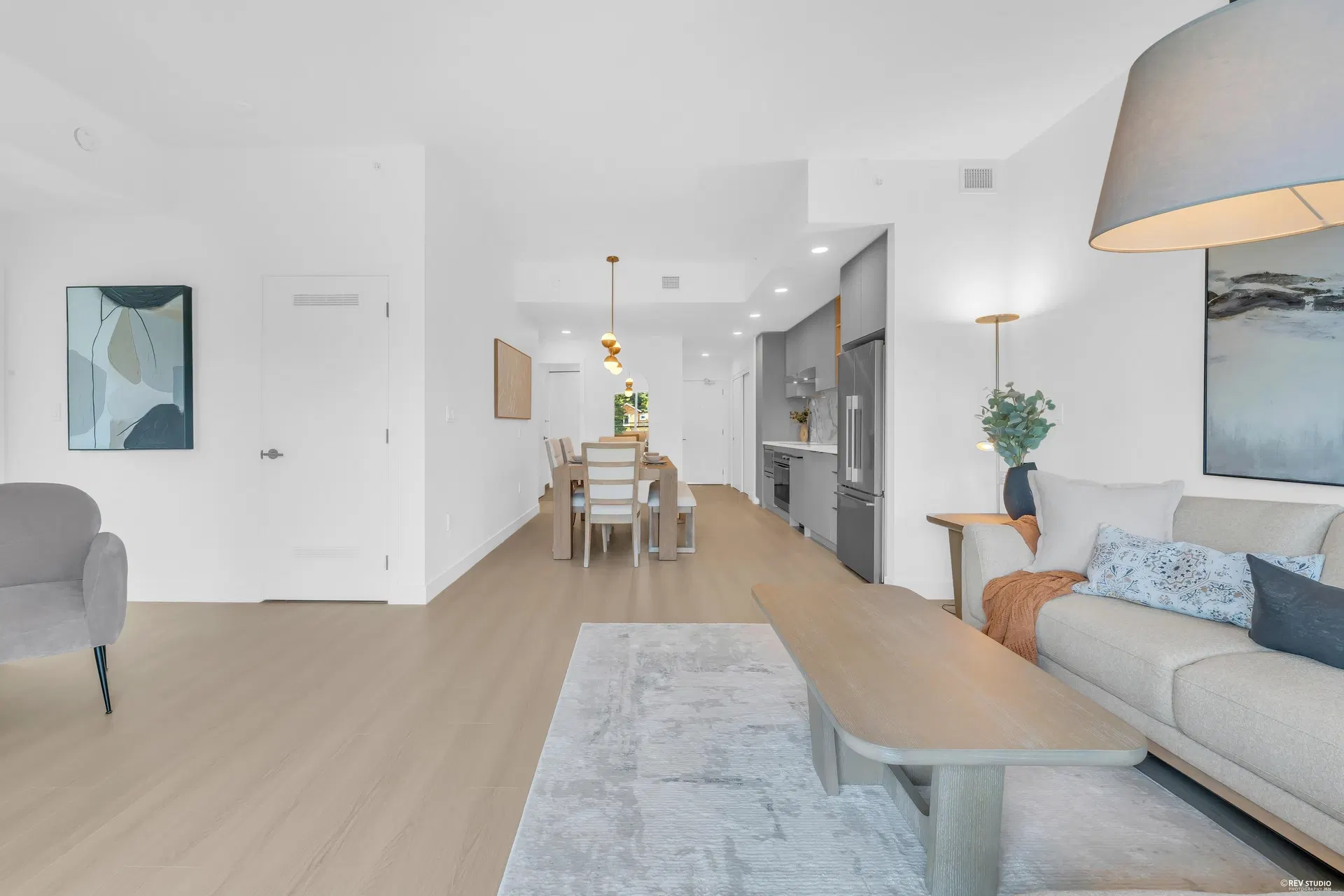 Photo 5 of 40 at #510 – 422 E 3rd Street