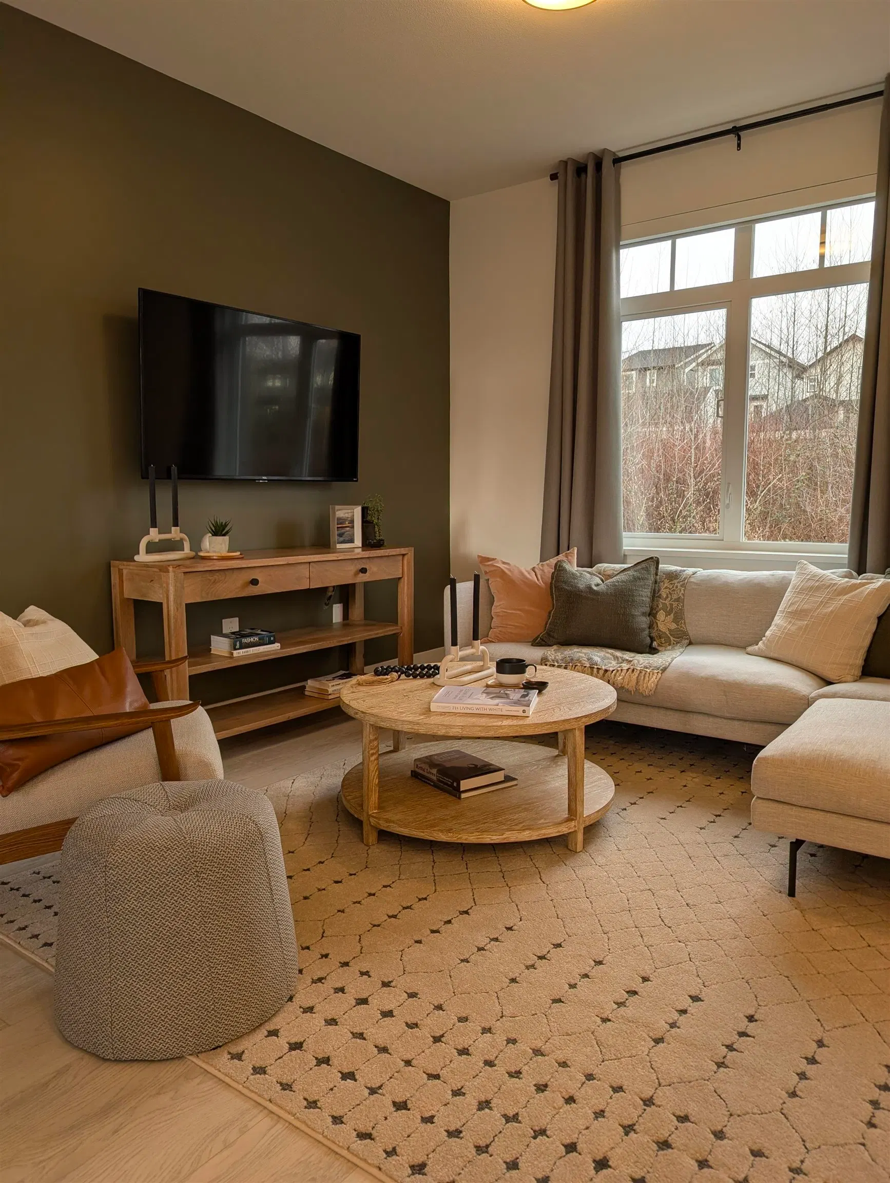 Photo 2 of 16 at #26 – 16355 21 Avenue