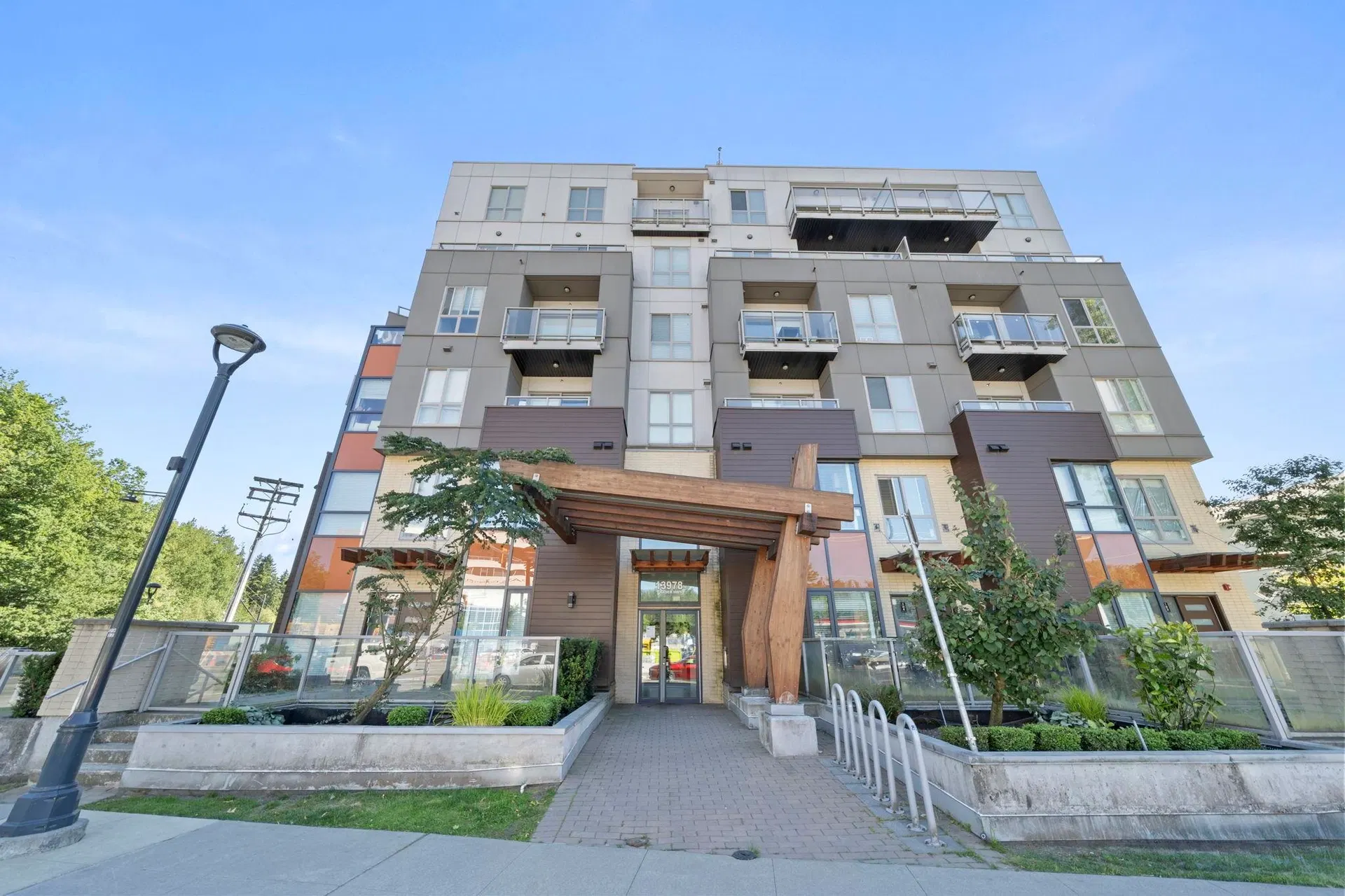 Photo 2 of 40 at #502 – 13978 Fraser Highway