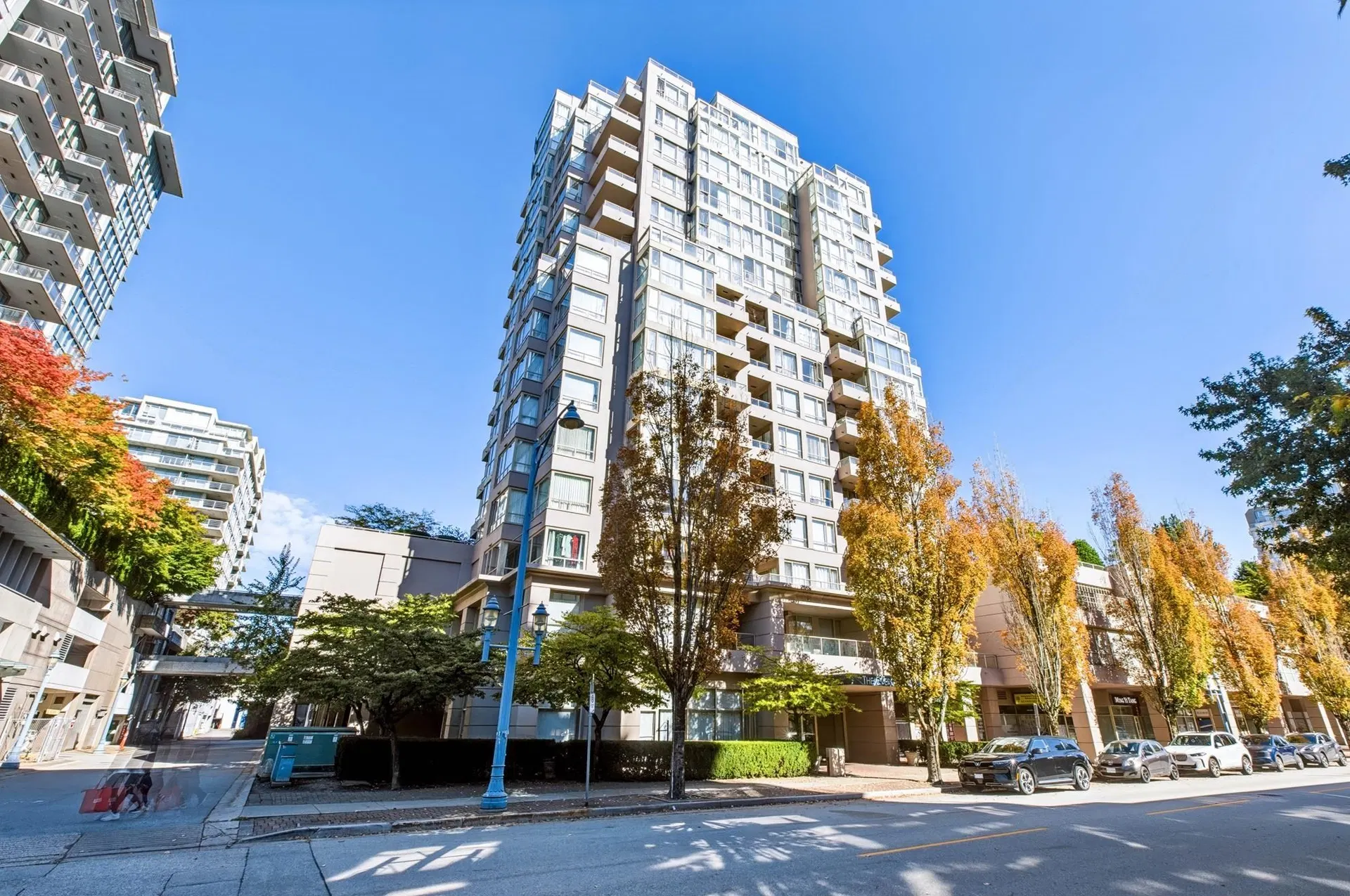 Photo 2 of 40 at #1403 – 8171 Saba Road