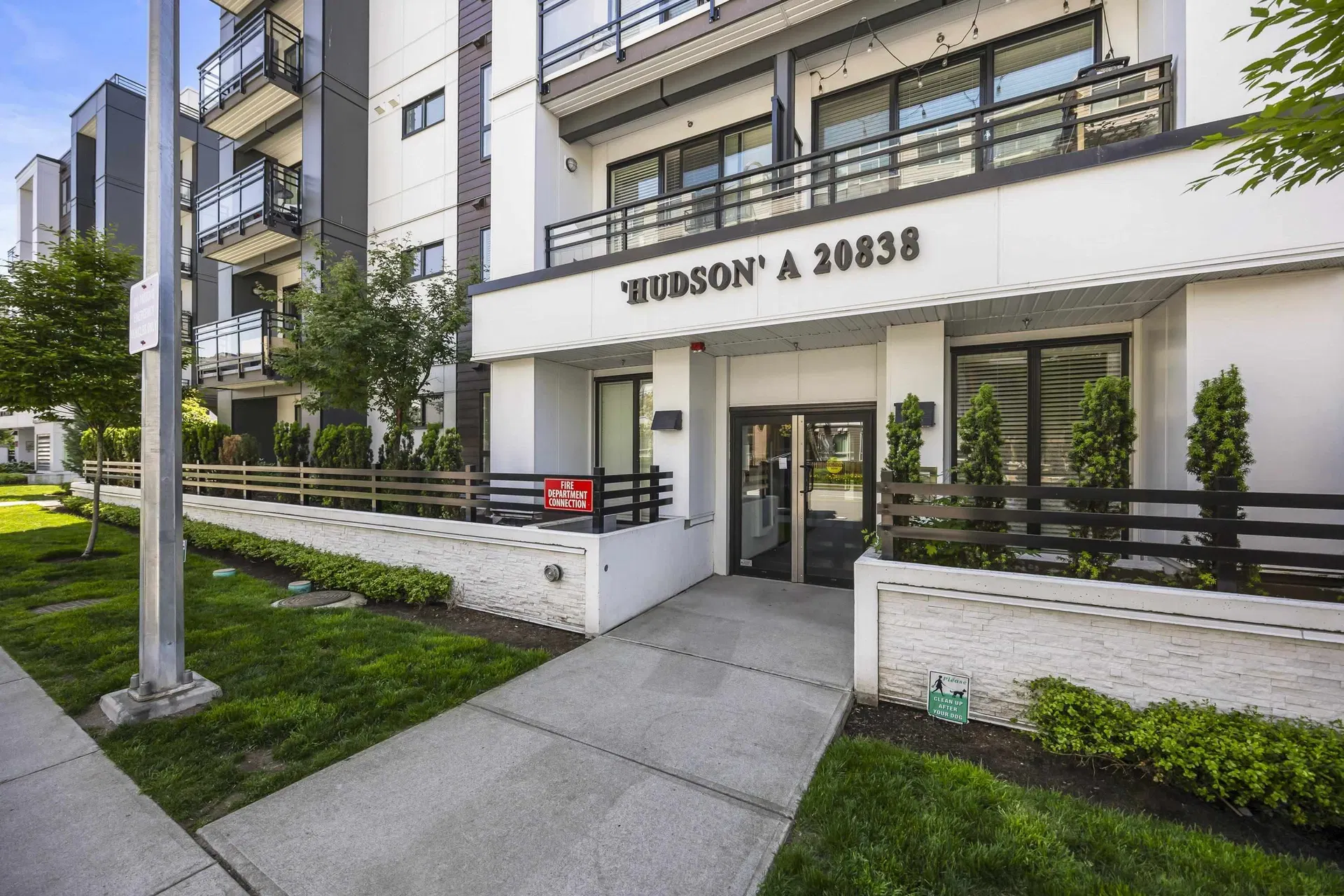Photo 4 of 28 at A502 – 20838 78b Avenue