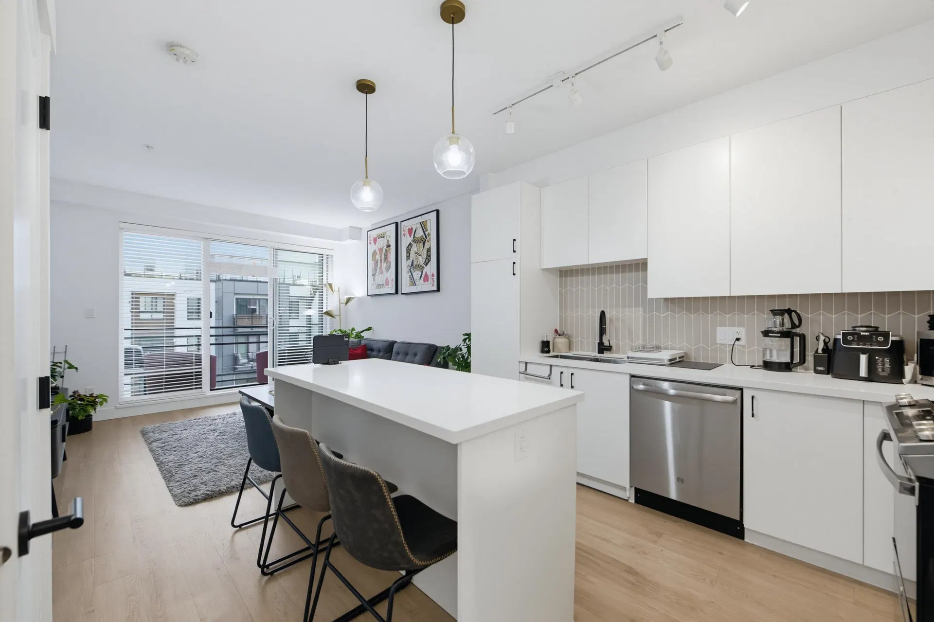 Photo 5 of 28 at A502 – 20838 78b Avenue