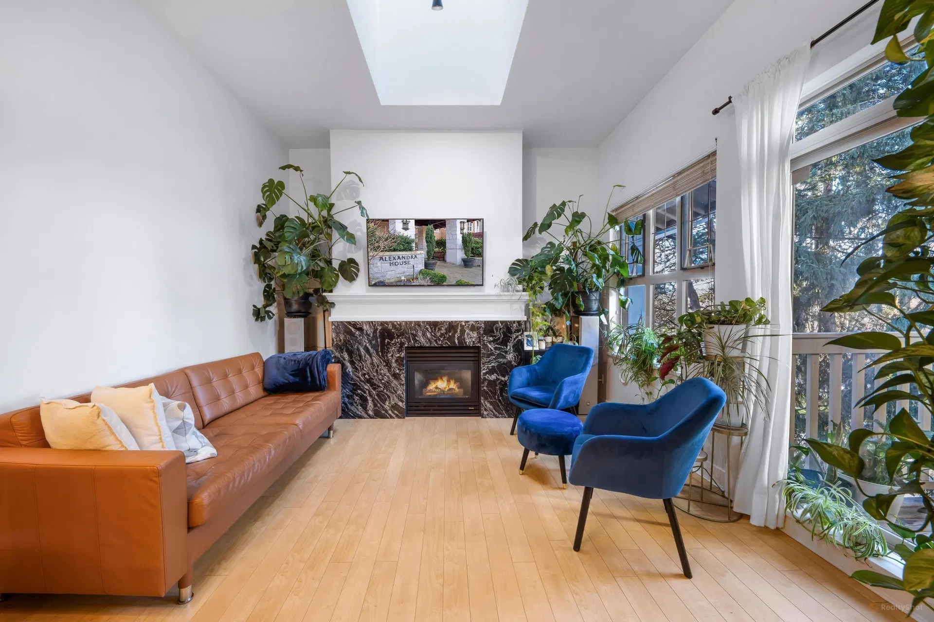 Photo 2 of 30 at #2409 – 4625 Valley Drive