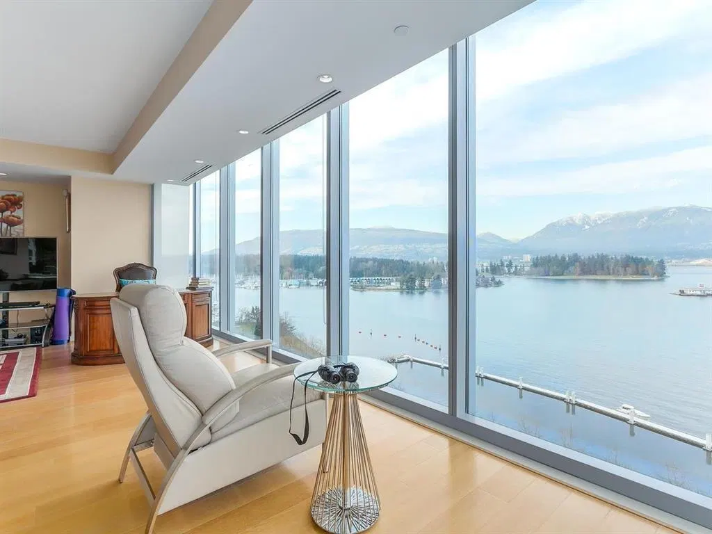 Photo 1 of 39 at #1202 – 1169 W Cordova Street